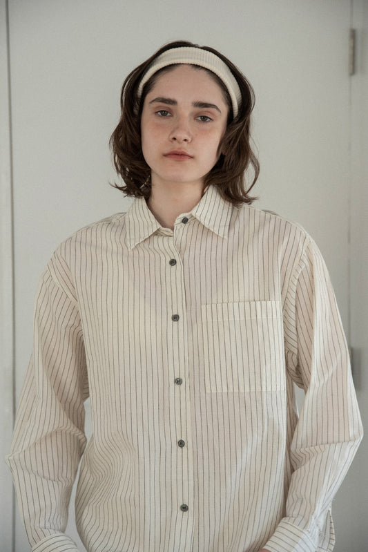 thin stripe soft shirt