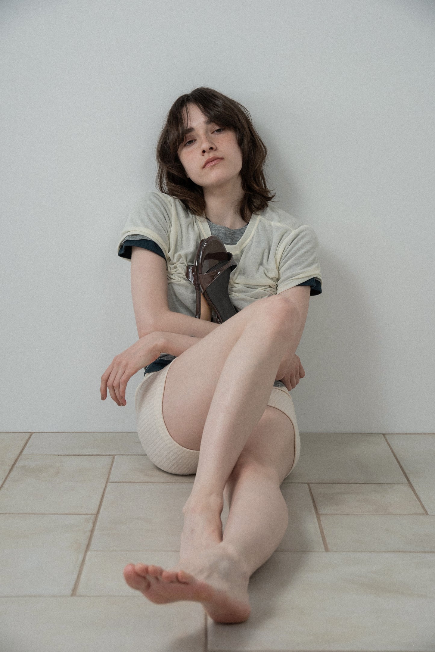 slim strap low heel sandal