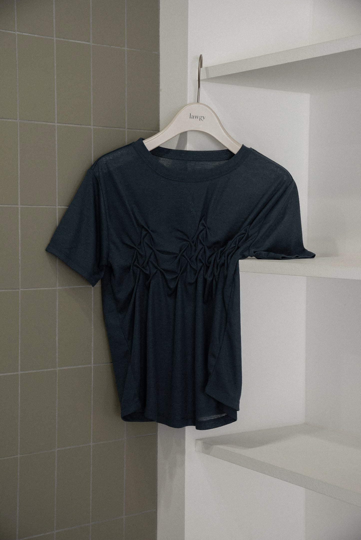 crinkle design point rafu logo t