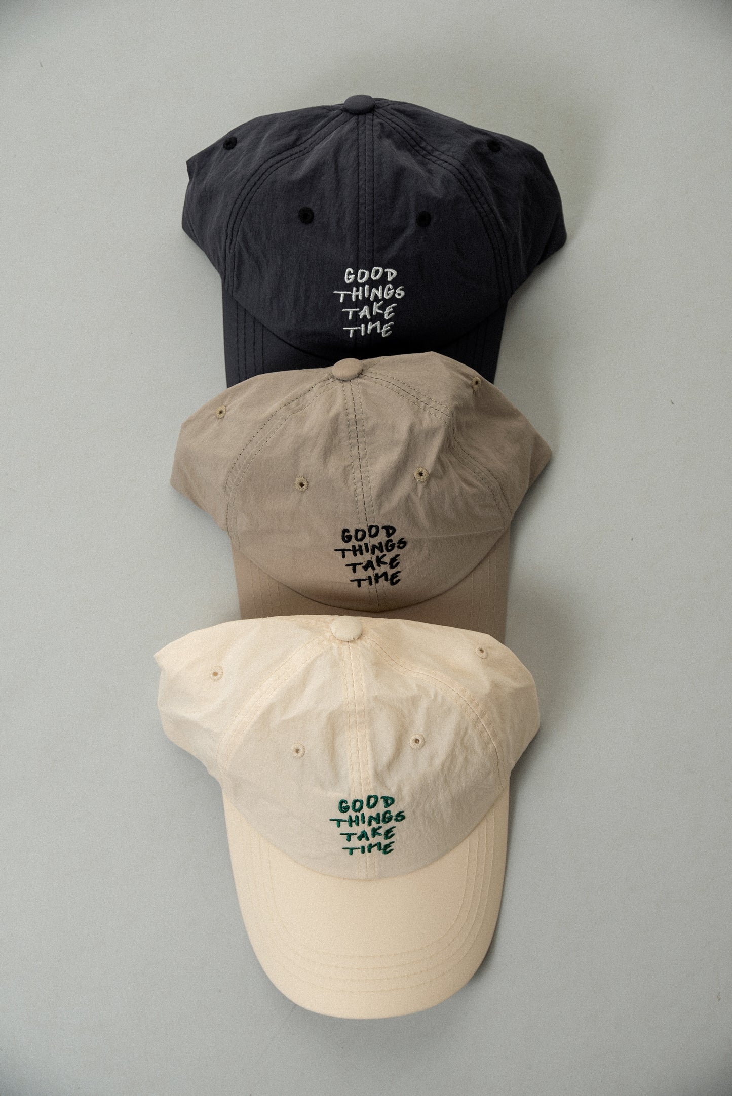 handwritten like logo embroidery cap