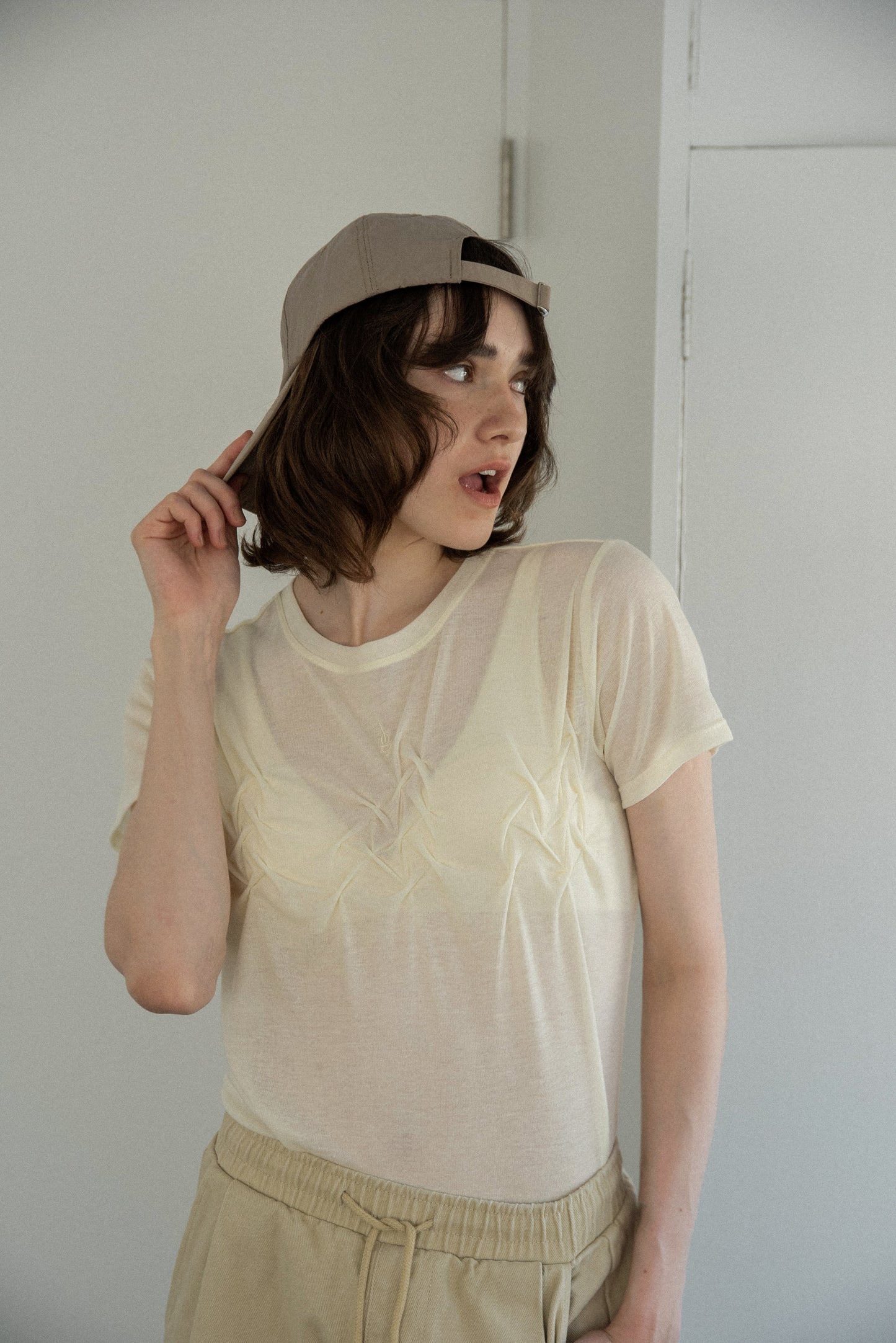 handwritten like logo embroidery cap