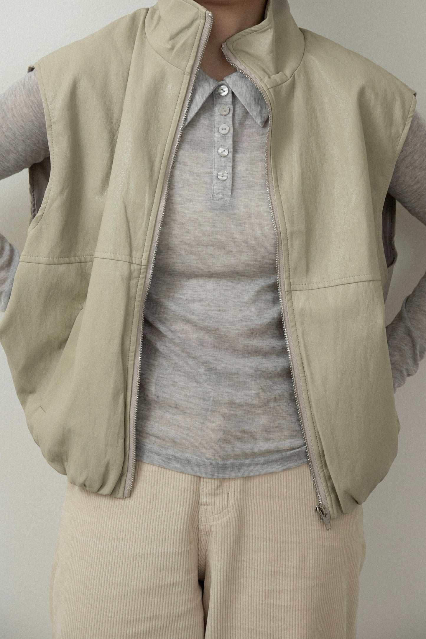 stand neck zip front panel vest