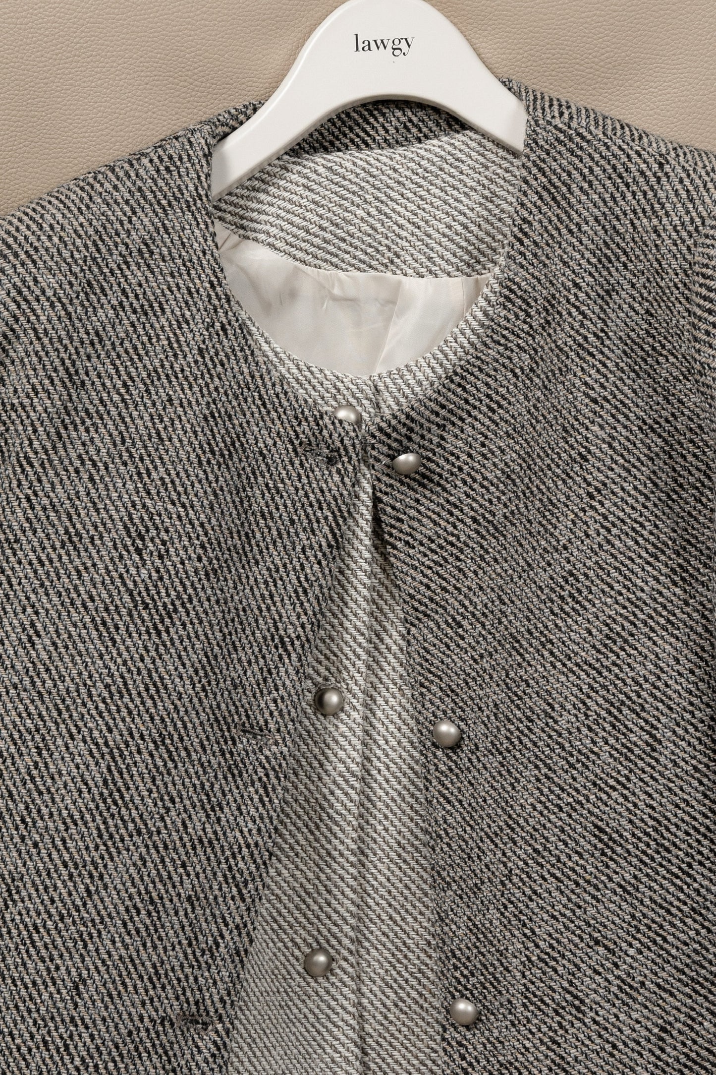 tweed button point nocollar jacket