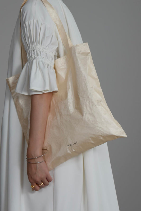 Amiur polish tote bag