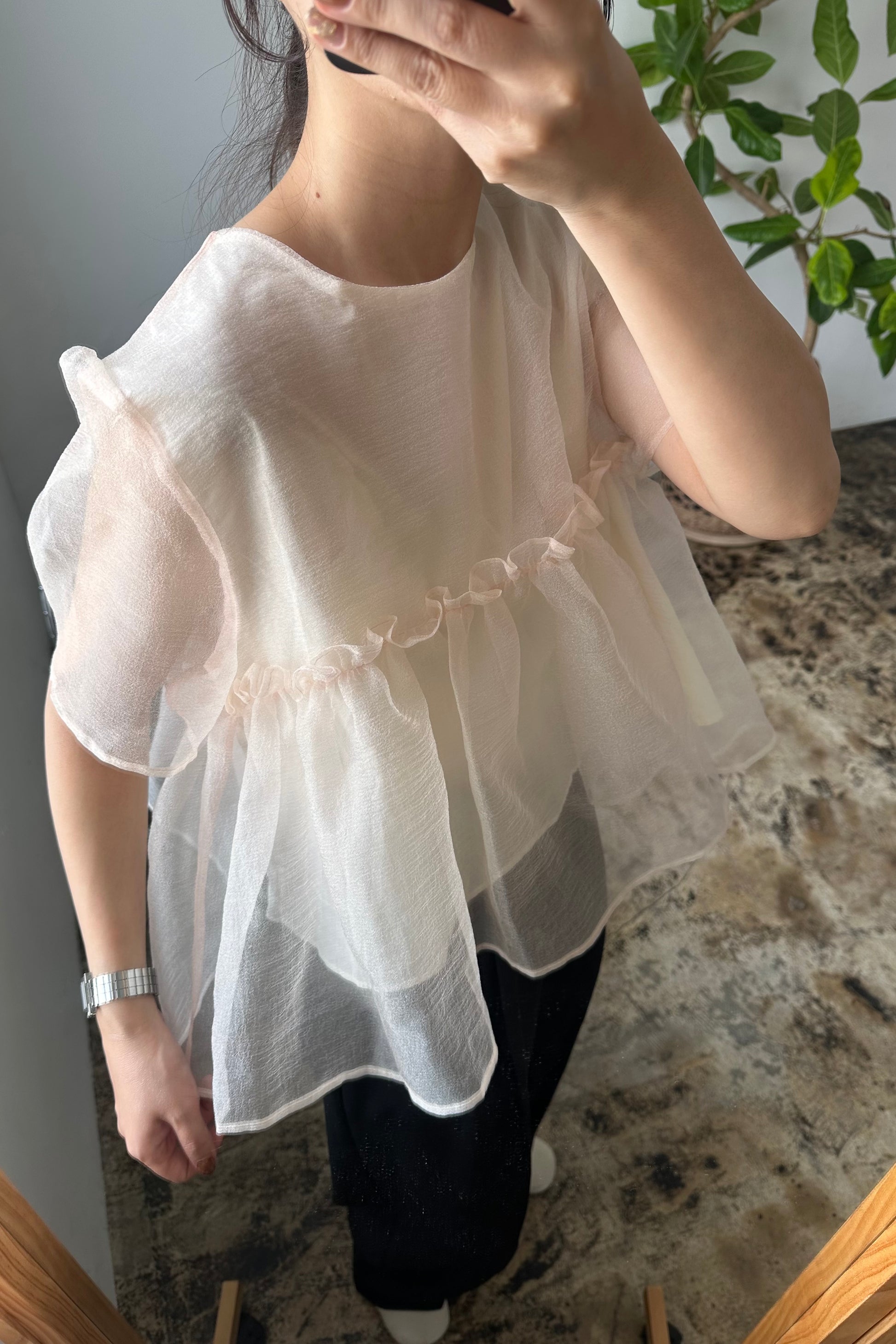 volume tulle blouse – eim online（エイム オンライン）