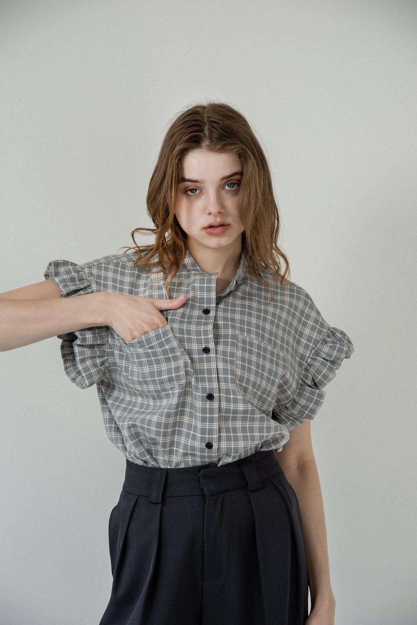 band collar balloon sleeve tops