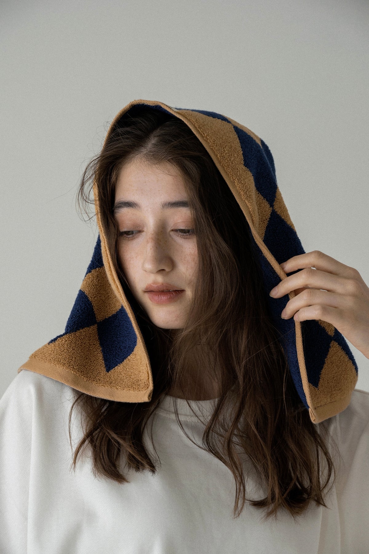 two tone argyle face towel