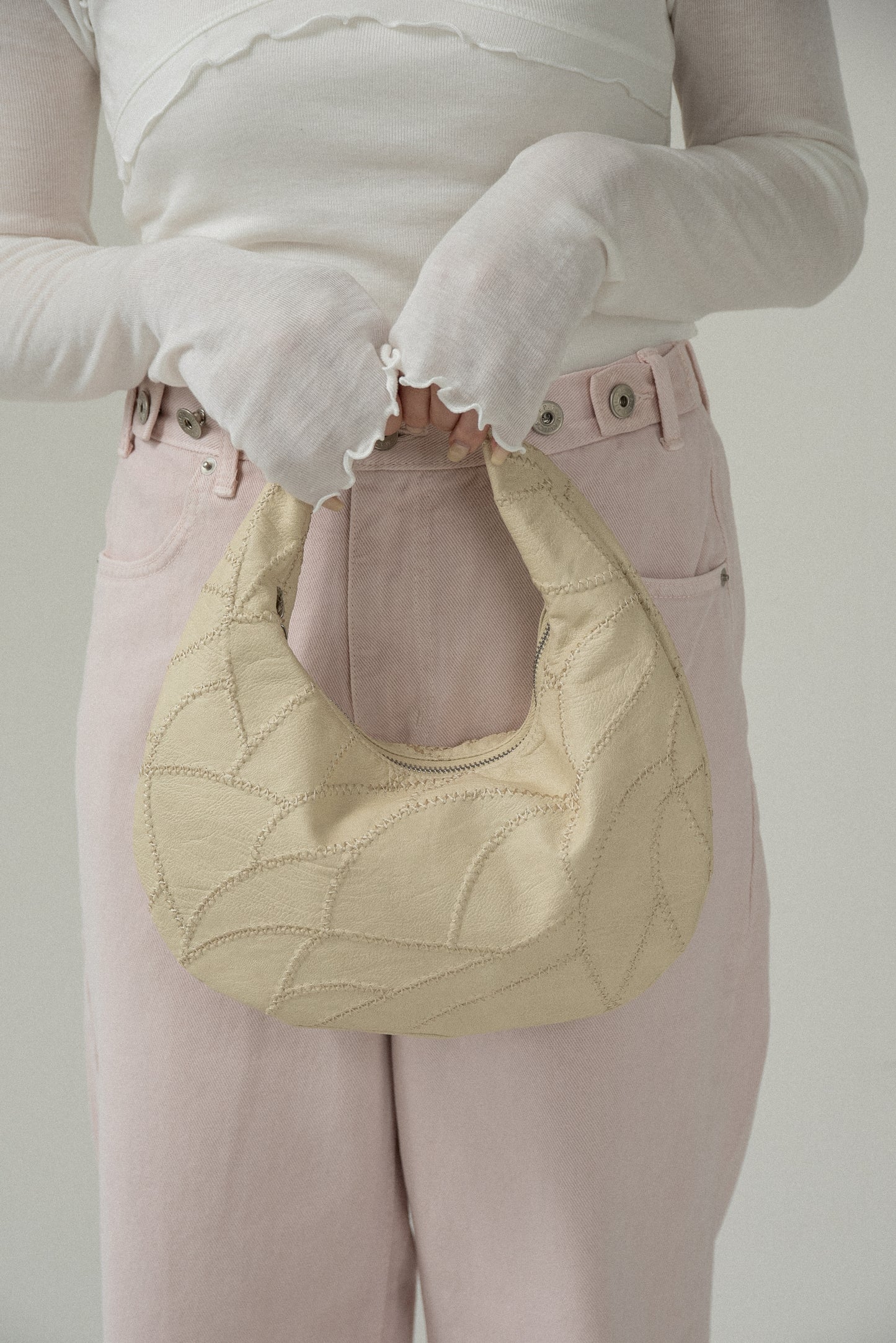 zigzag stitch patchwork oval bag