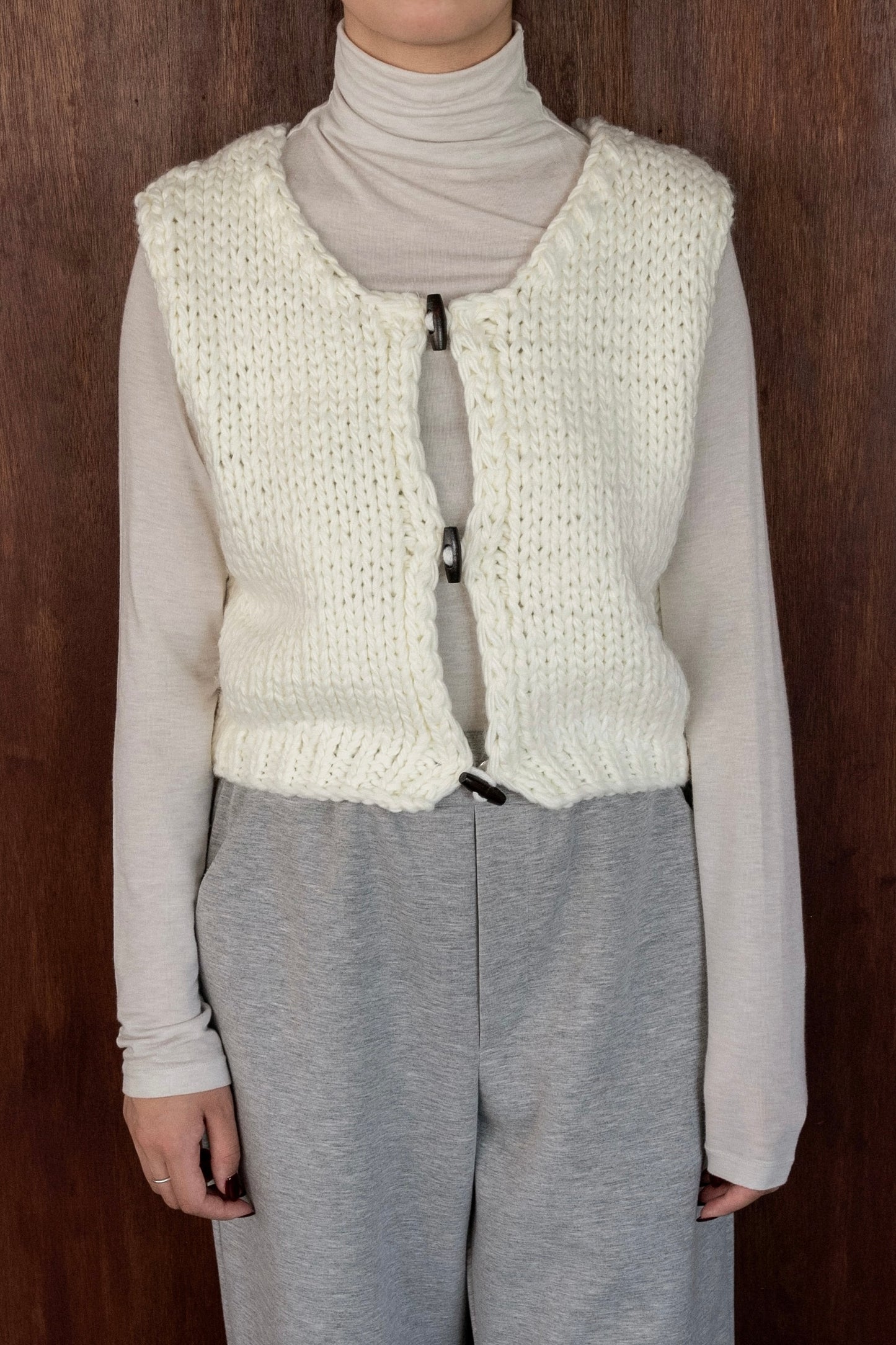 wood button chunky knit vest