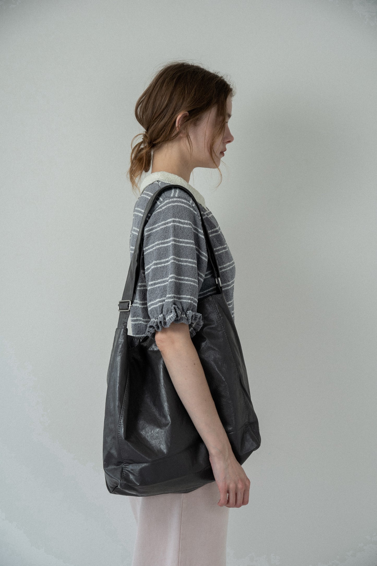 slouchy shoulder tote bag