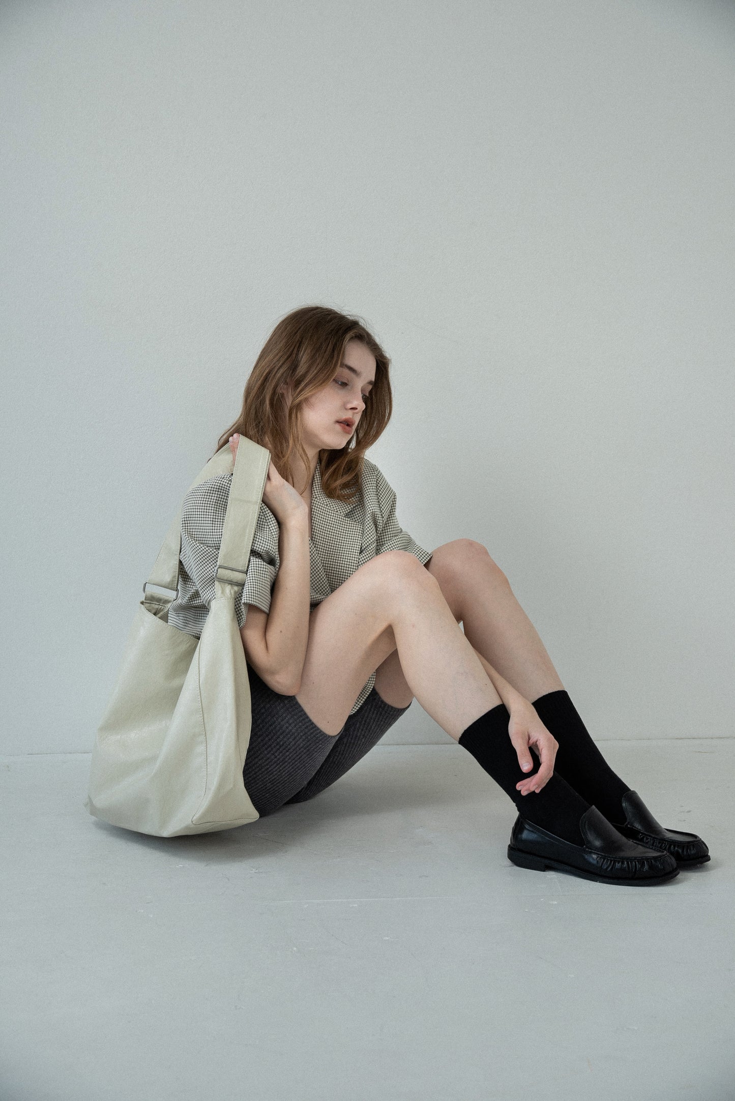 slouchy shoulder tote bag