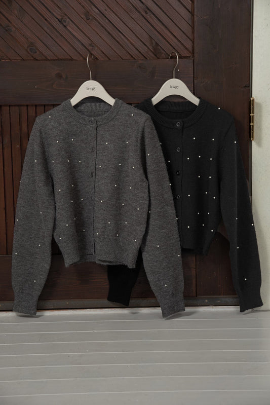 pearl like simple silhouette cardigan