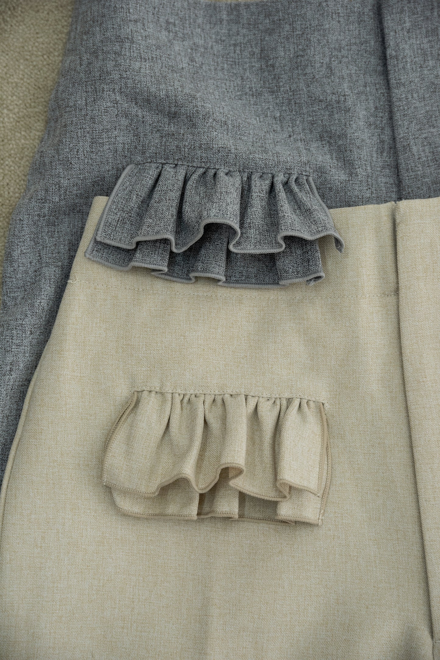 flap frill straight silhouette pants