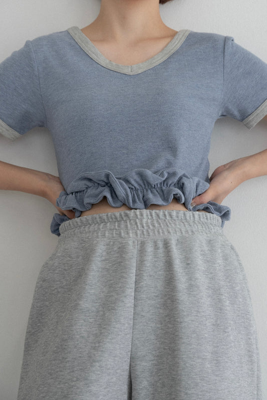 bicolor hem ruffle v tops