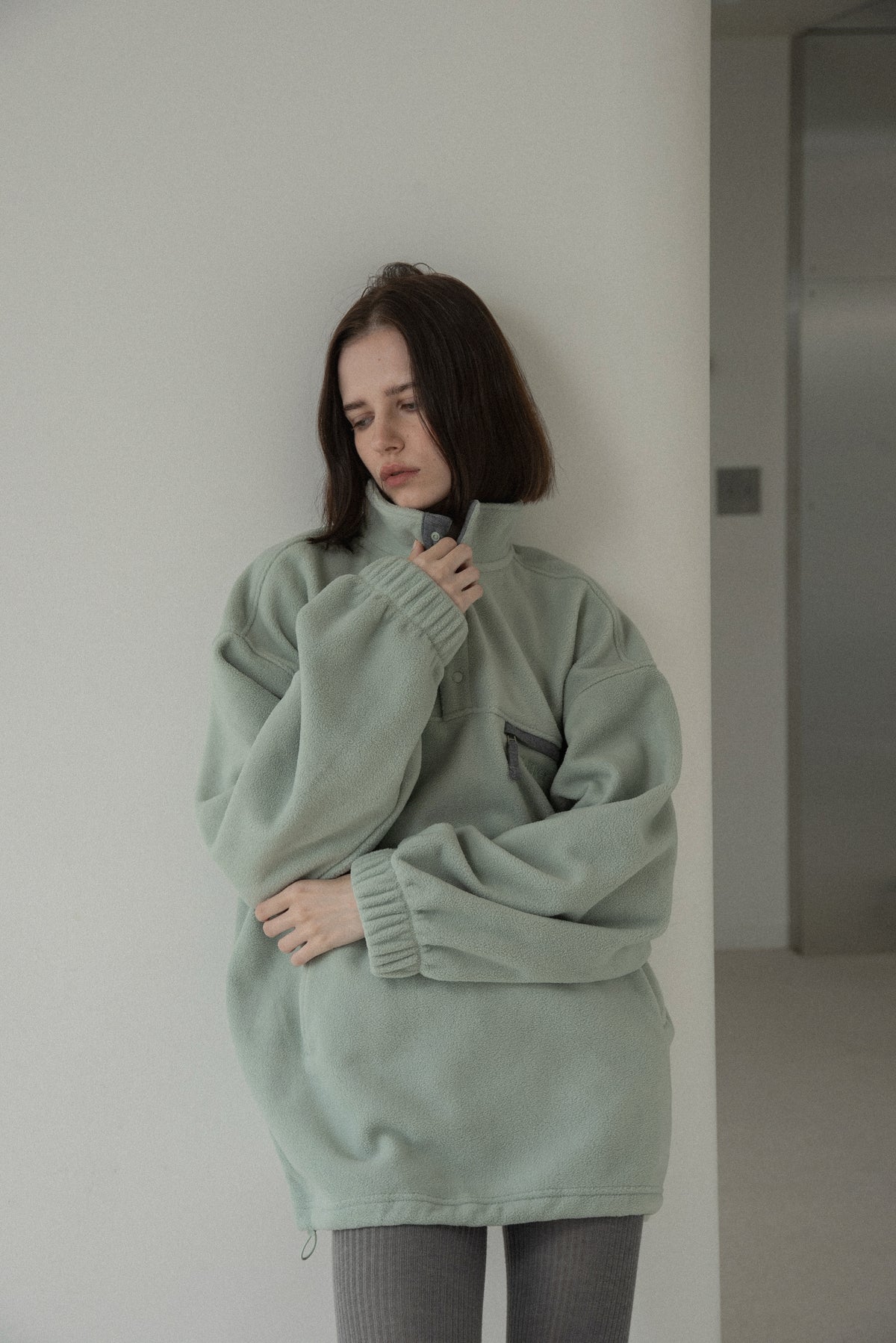 over size embroidery half button fleece