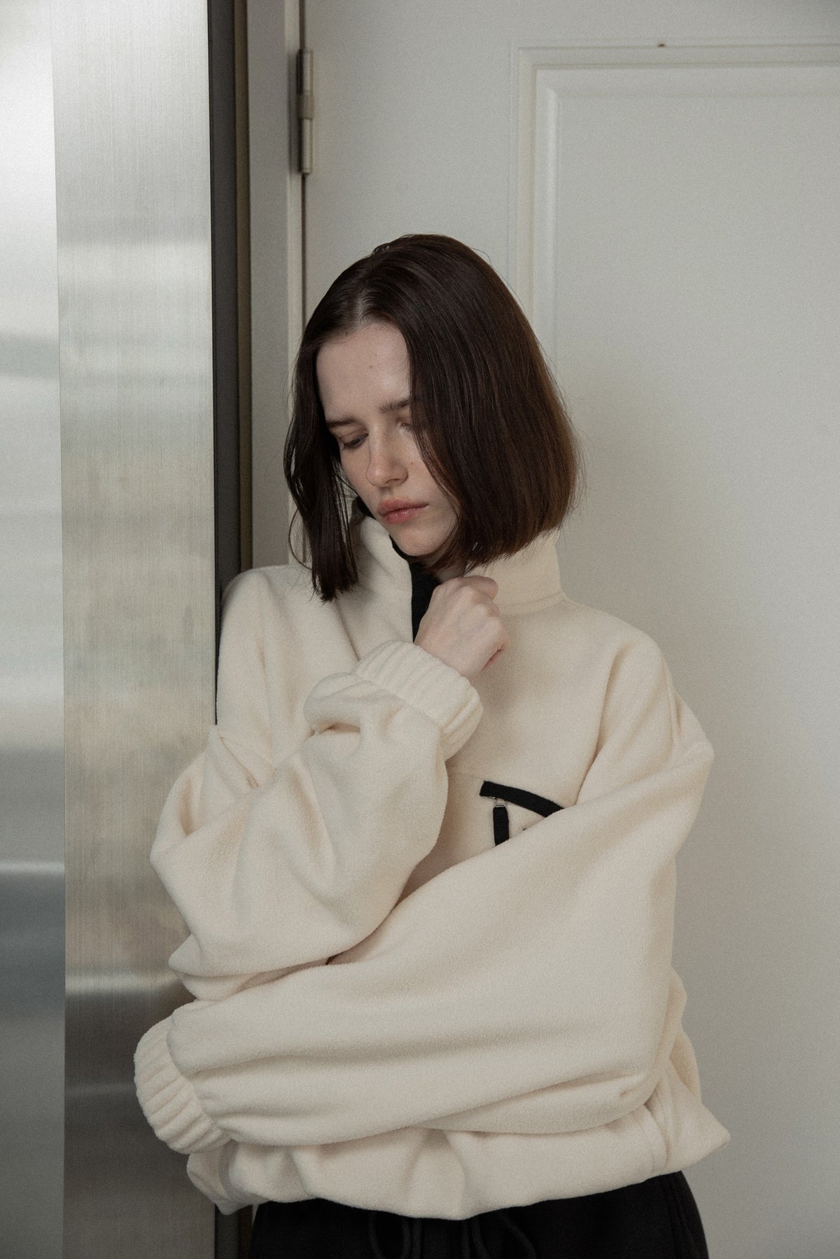 over size embroidery half button fleece