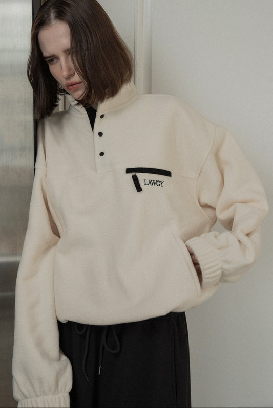 over size embroidery half button fleece