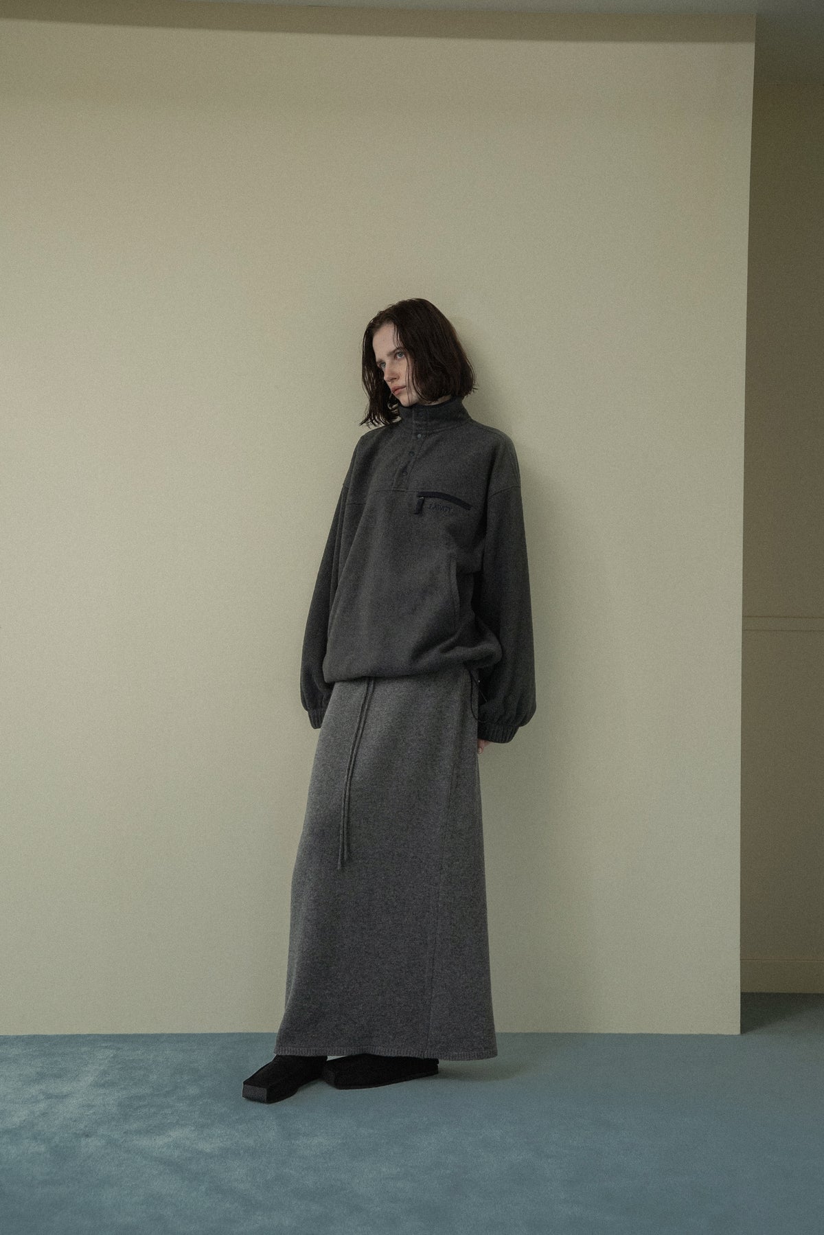 over size embroidery half button fleece