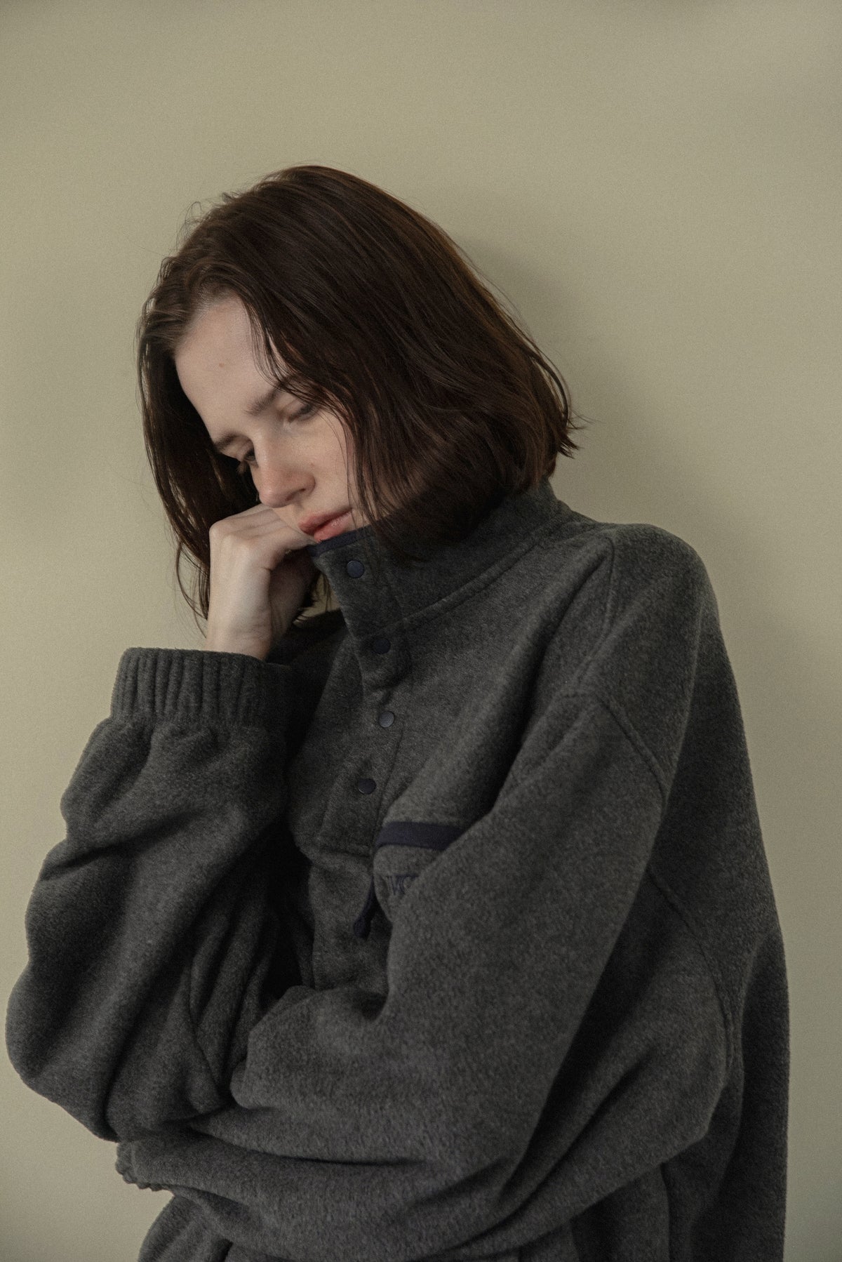 over size embroidery half button fleece