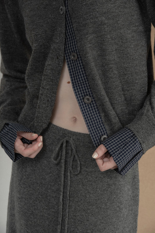 check layer knit cardigan