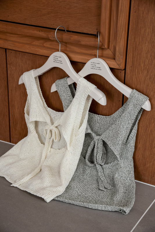 back open ribbon vest