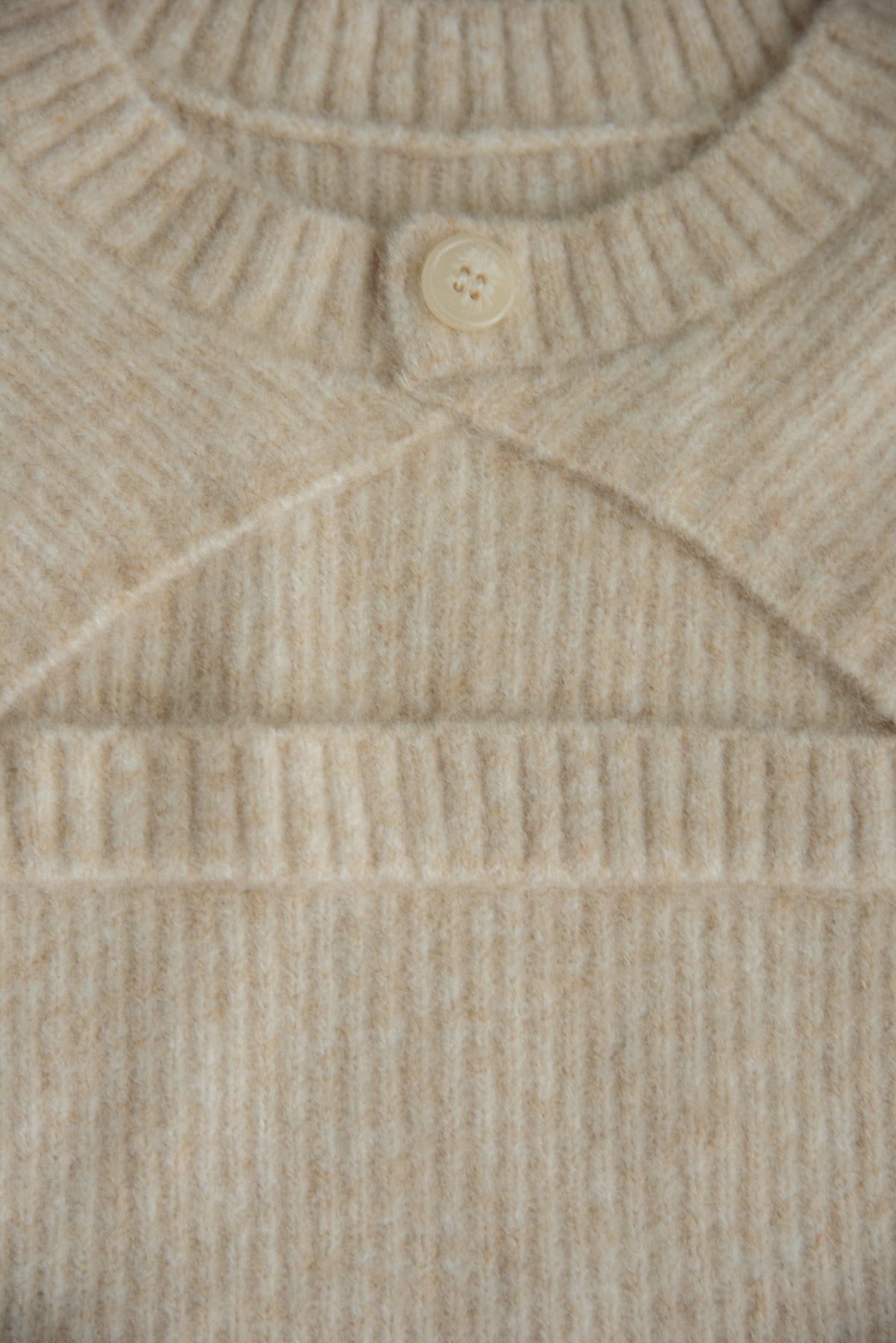 slit layered like mix yarn knit