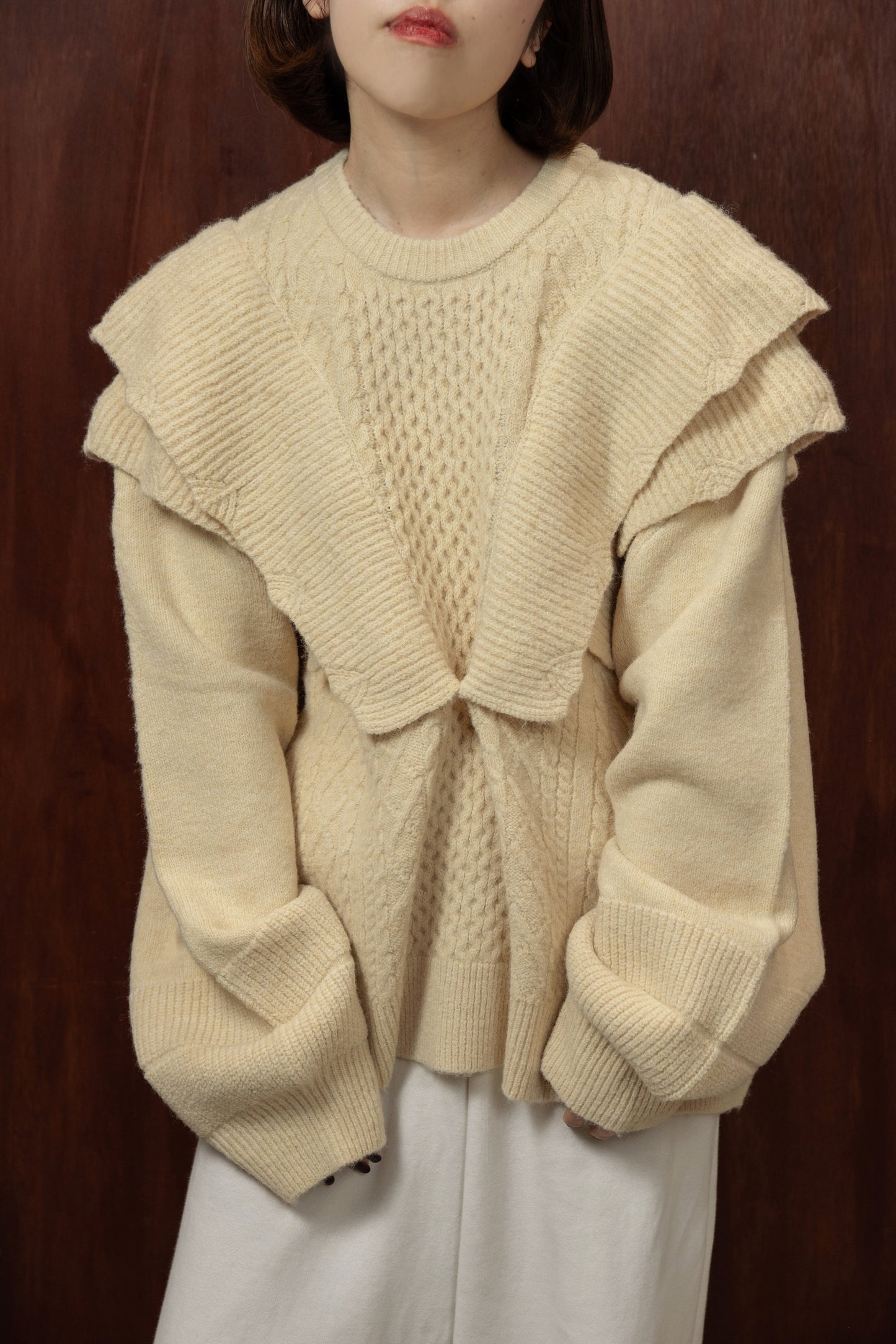 rib frill volume sleeve cable knit