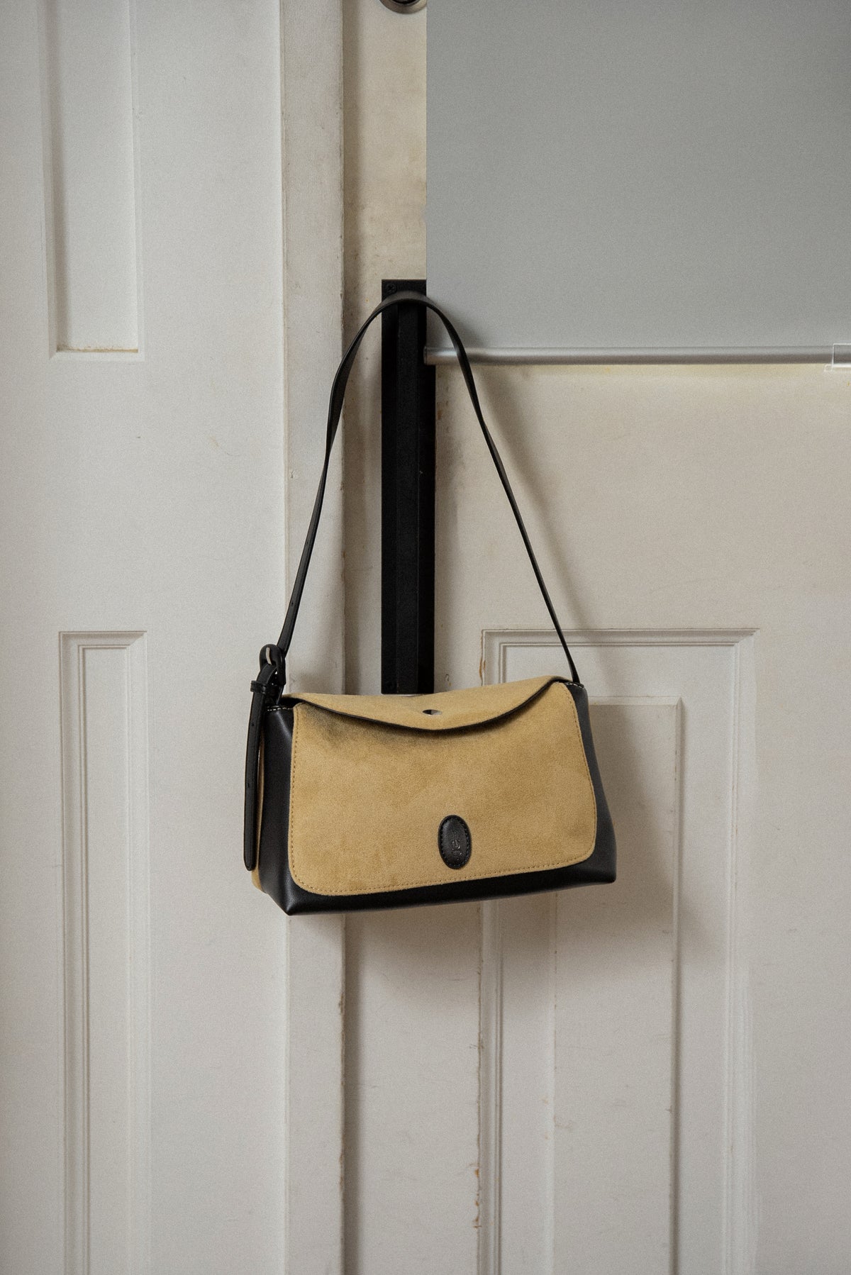 emboss patch round flap one handle bag