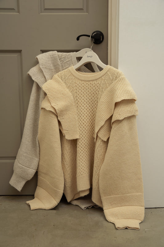 rib frill volume sleeve cable knit
