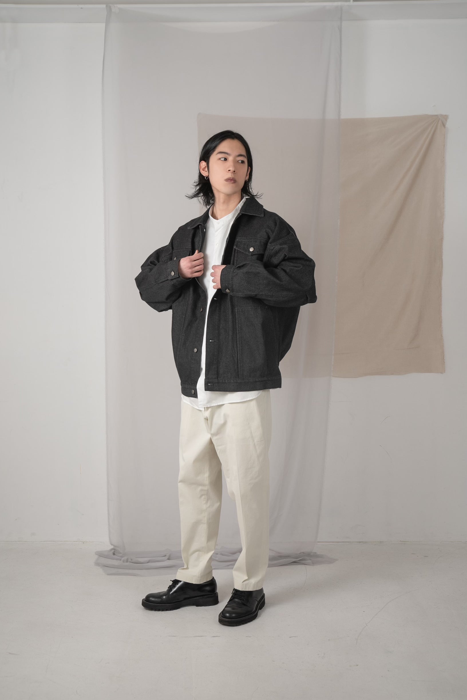 over size tuck design denim jacket – eim online（エイム オンライン）