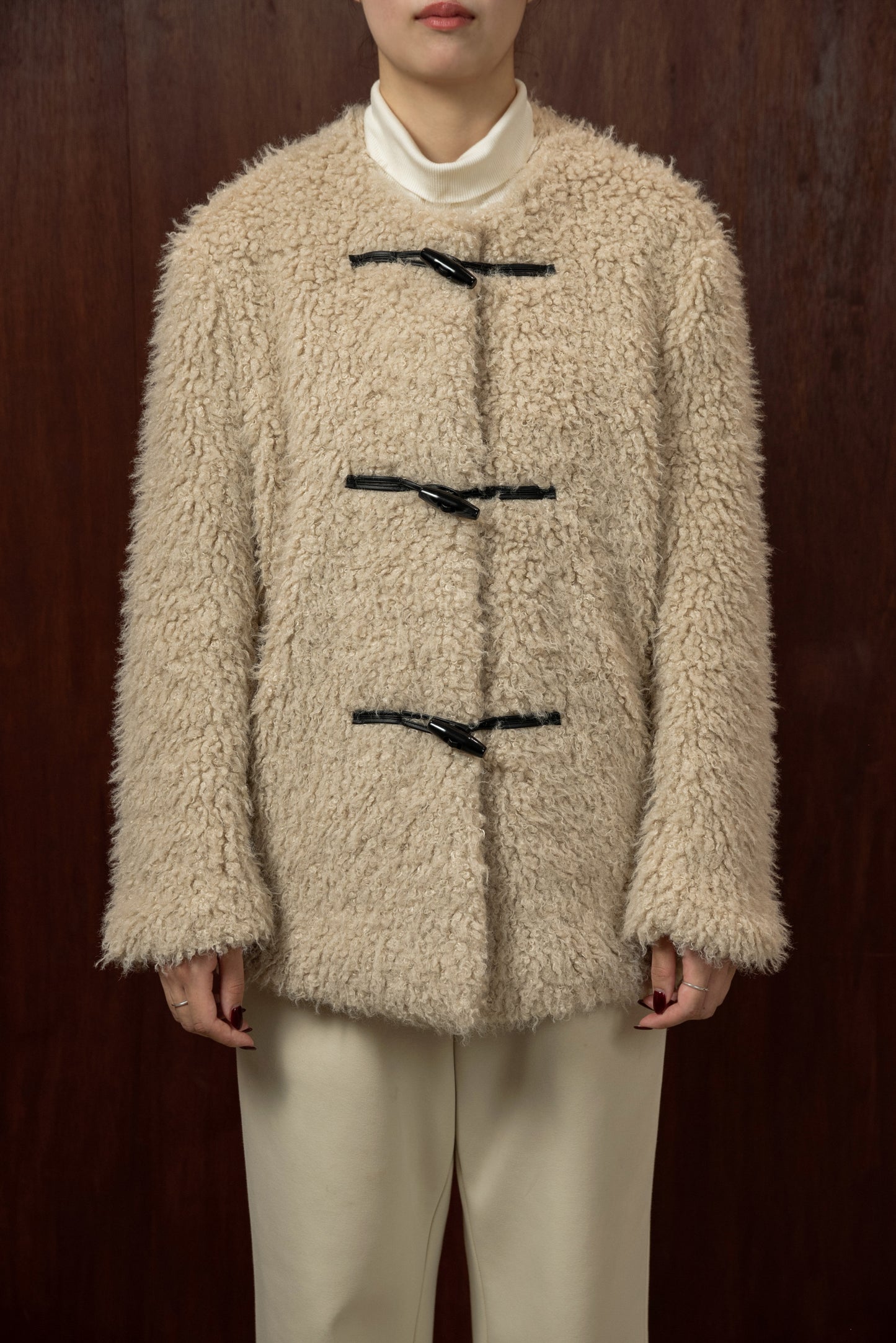 toggle button boa nocollar coat