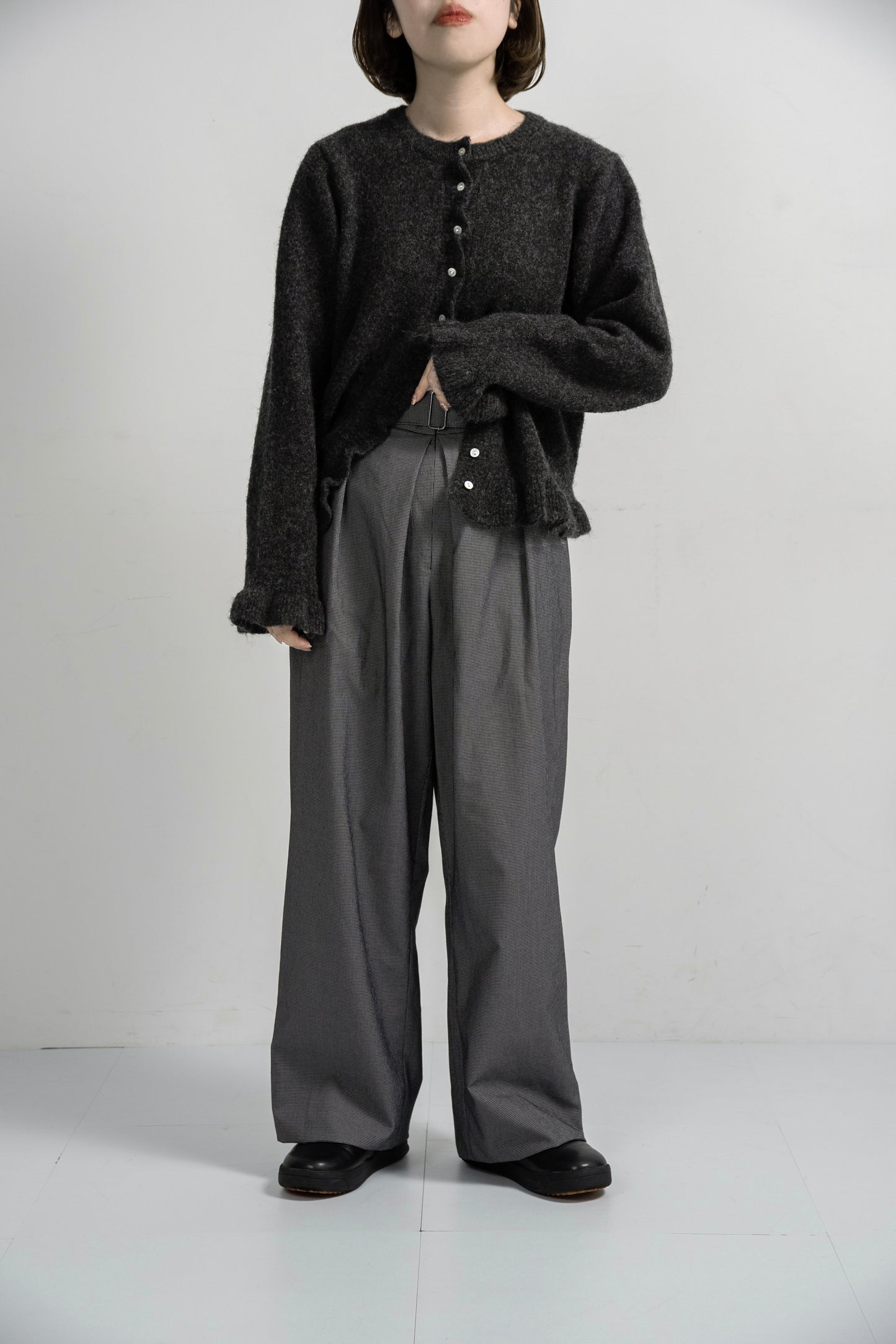 frill cuffs flare cardigan