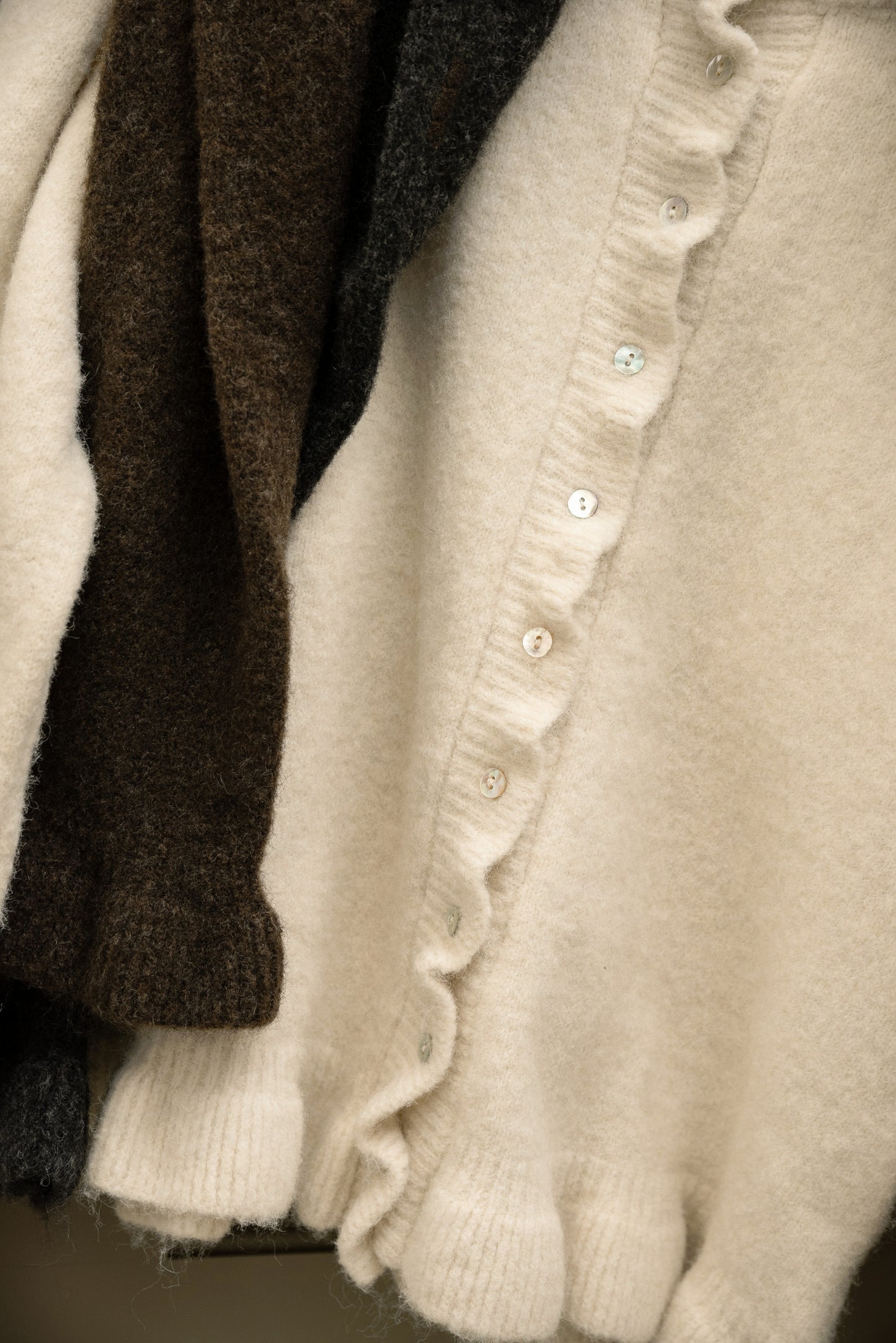 frill cuffs flare cardigan