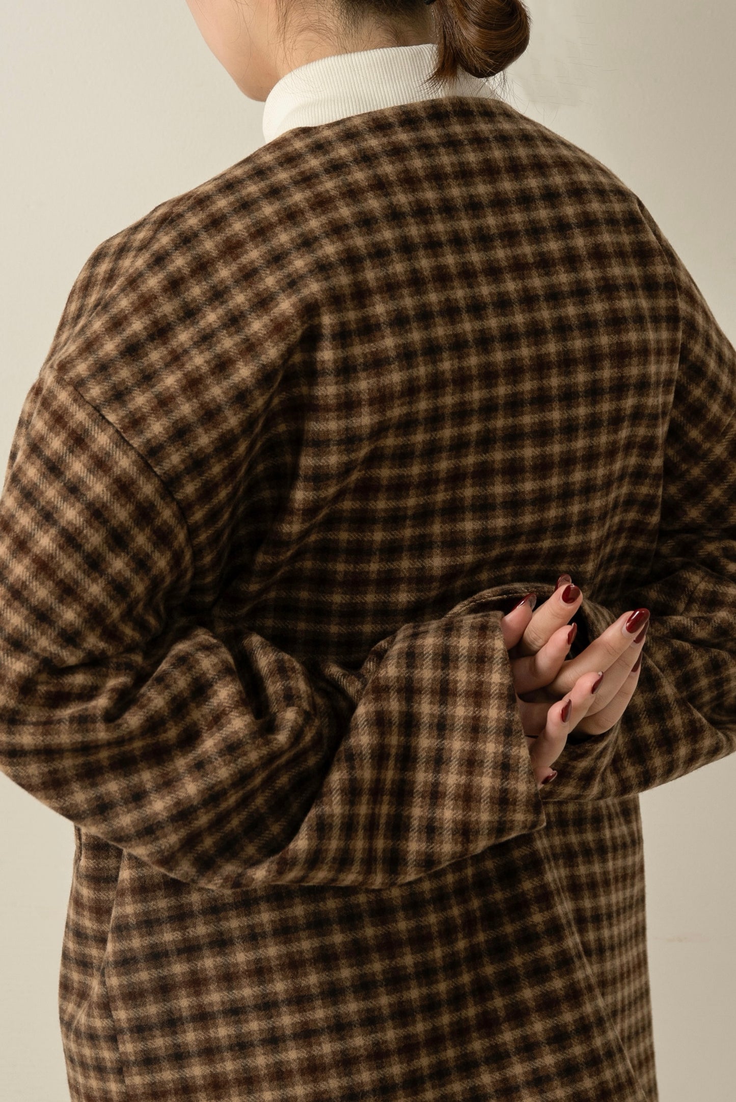 fold sleeve hem round check coat