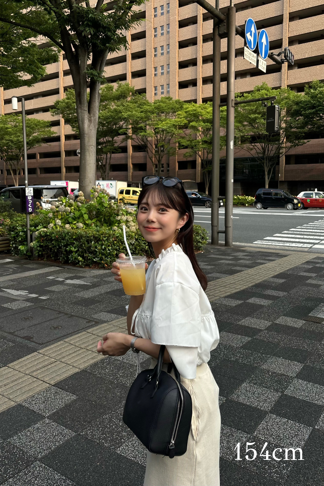 v frill line gather ribbon blouse