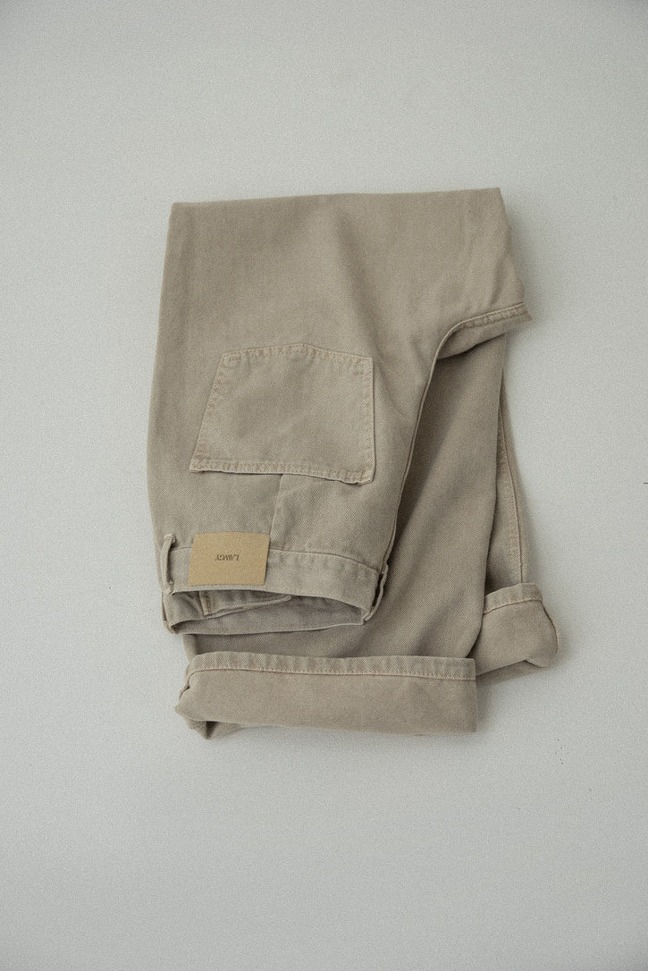 tuck button accent color pants – eim online（エイム オンライン）