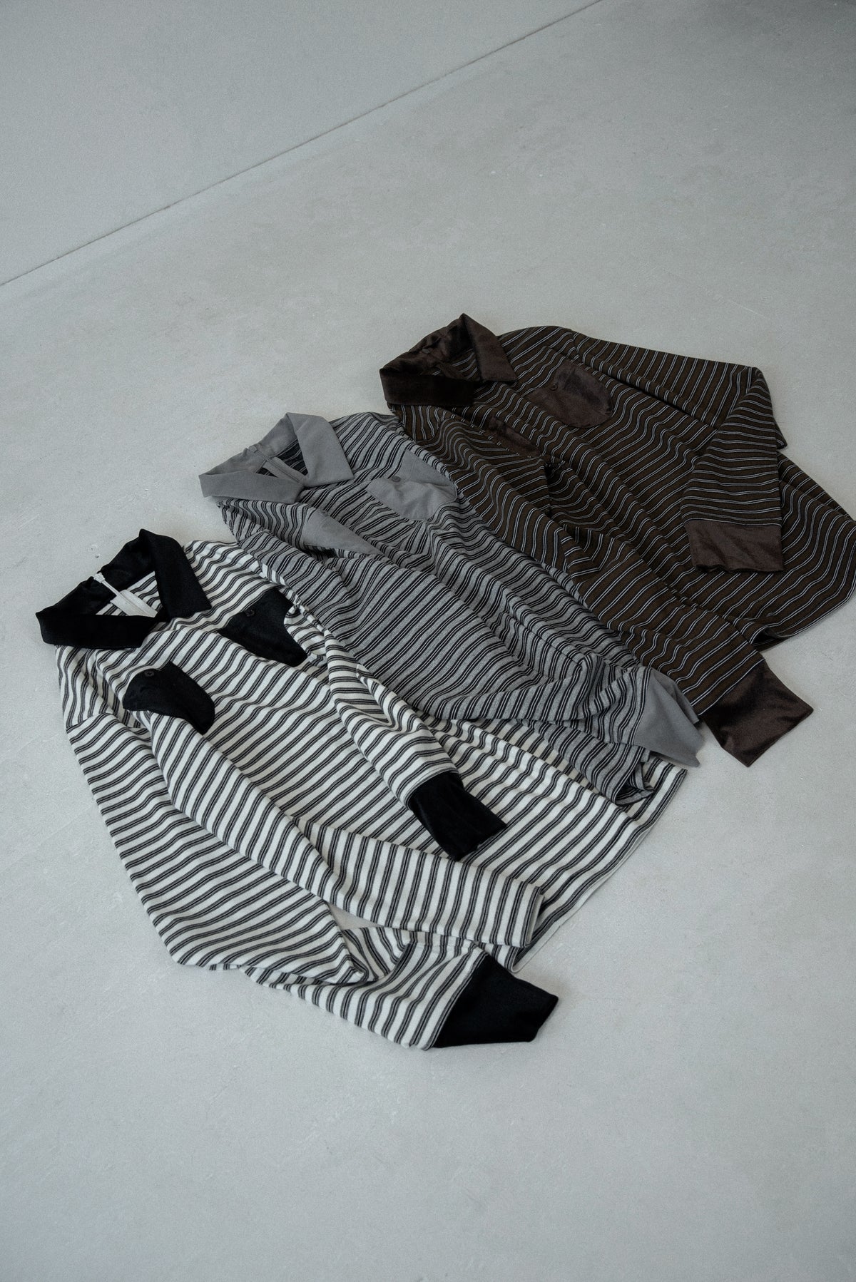 pocket button combination material border tops