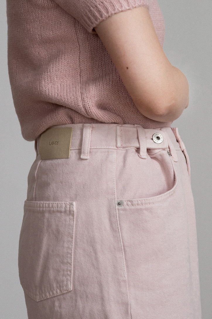 tuck button accent color pants