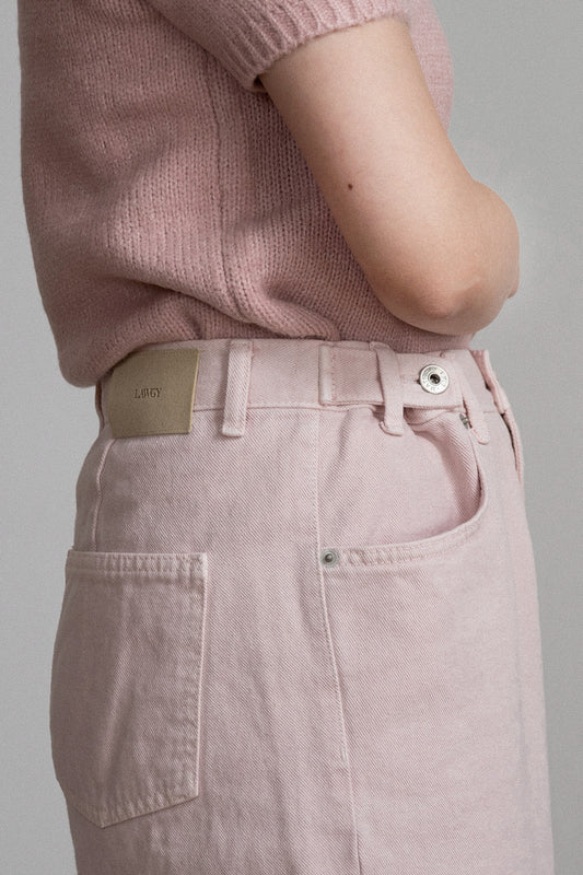 tuck button accent color pants