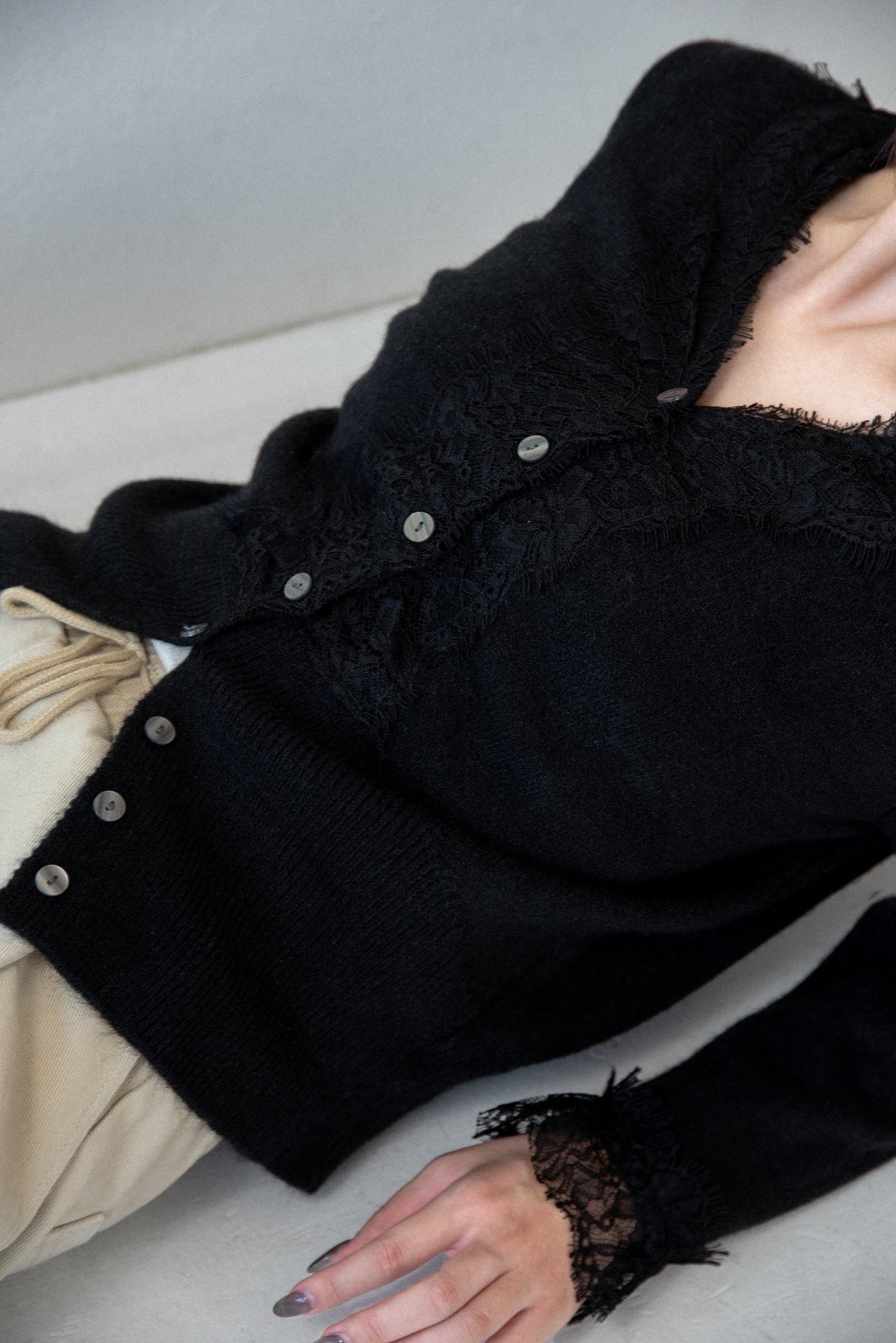 lace trim soft knit cardigan