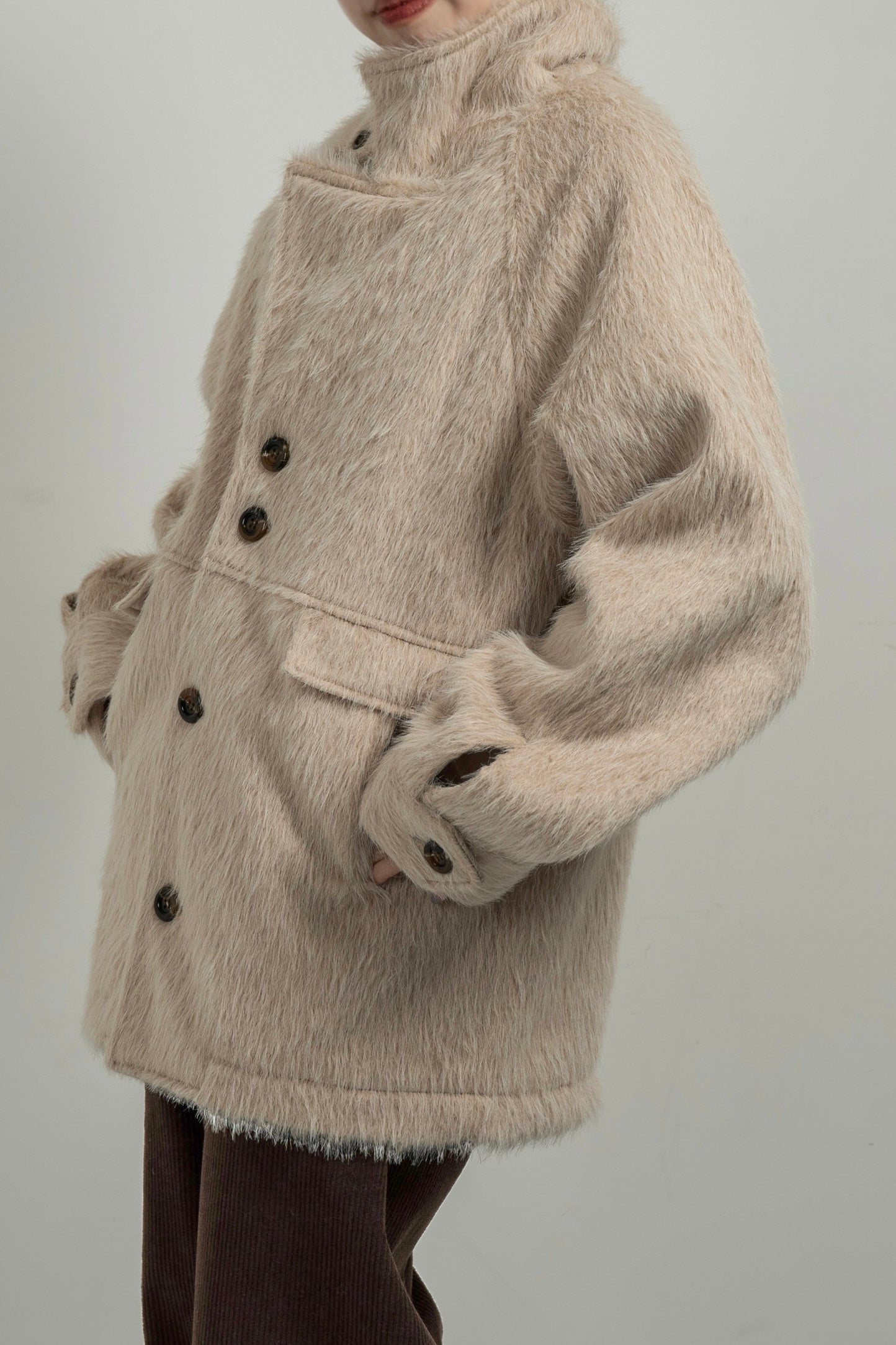 2way shaggy random button coat