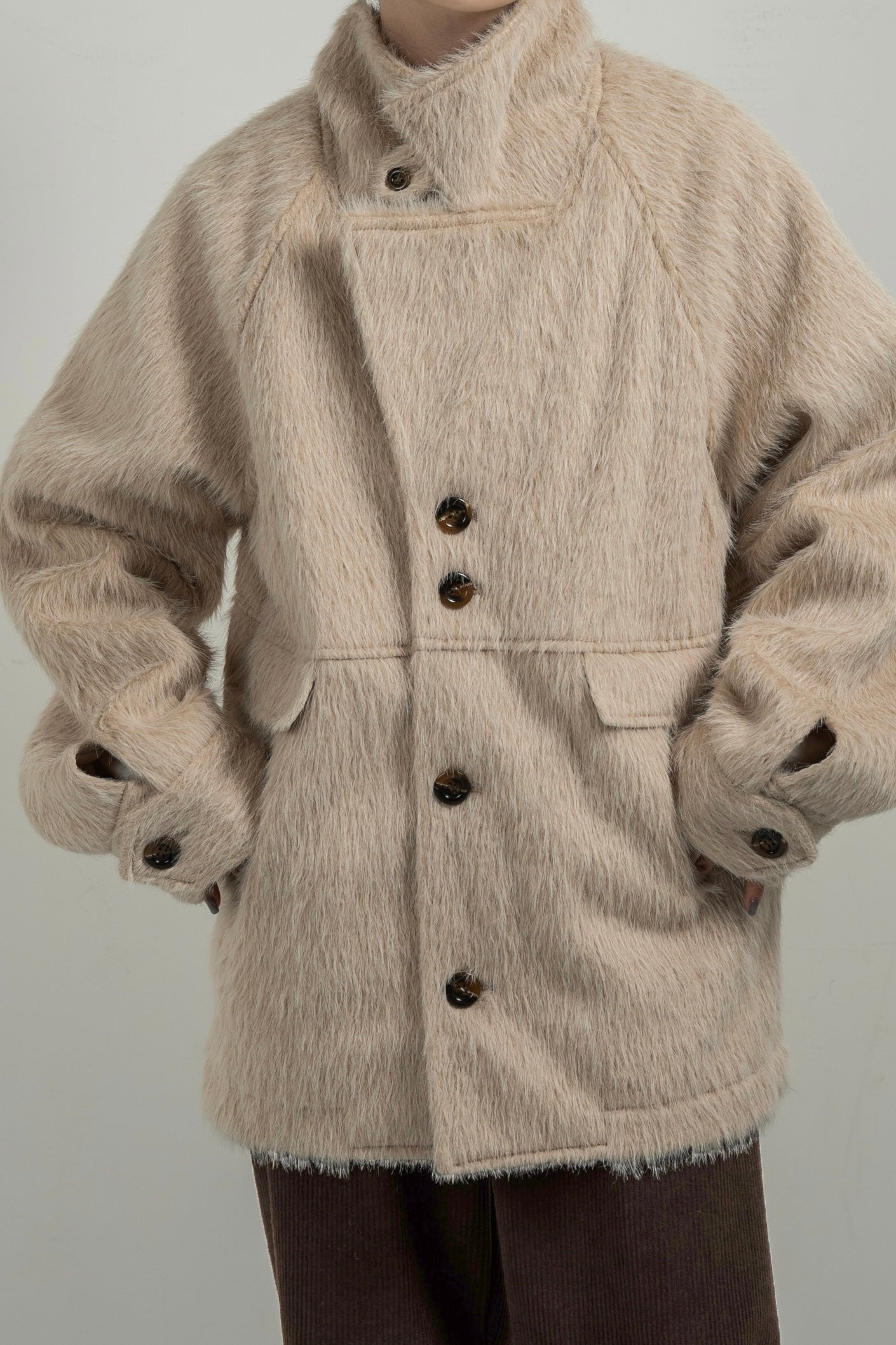 2way shaggy random button coat