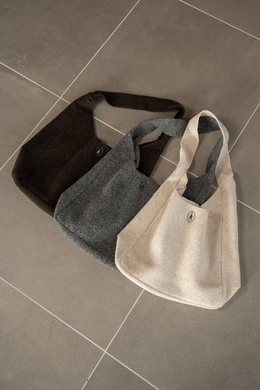 embroidery logo one handle knit bag