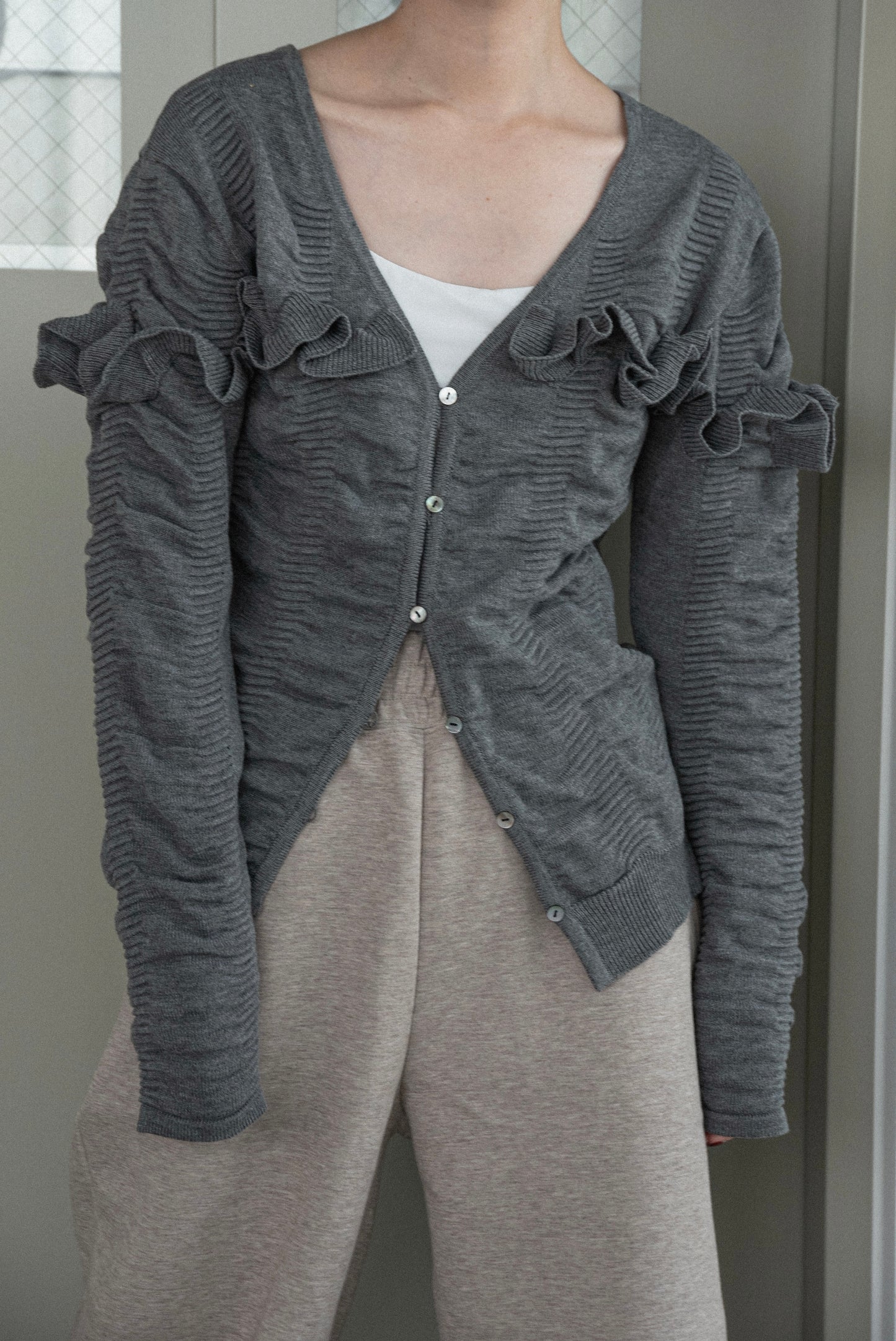 textured ruffle knit cardigan