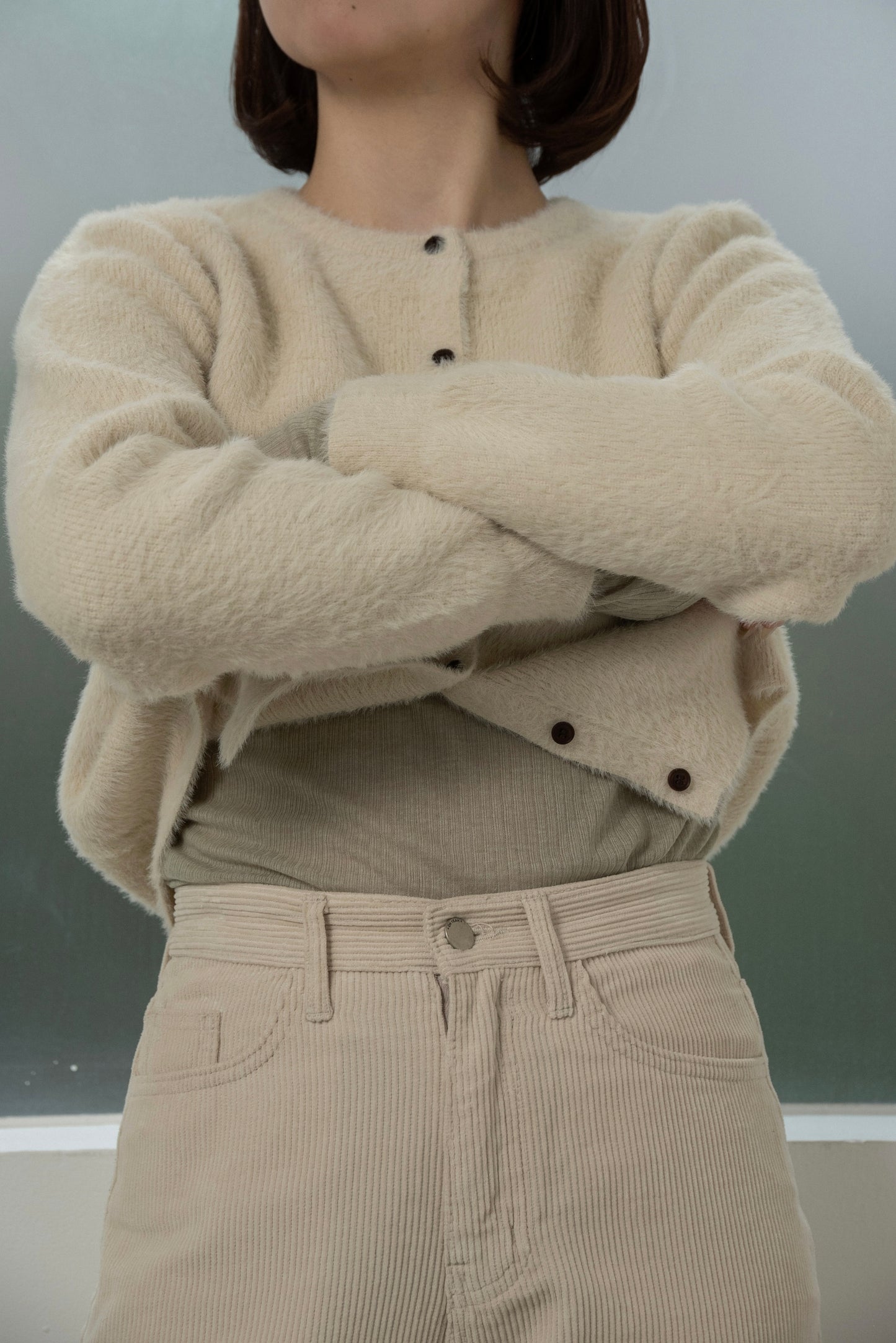 shaggy button point compact cardigan
