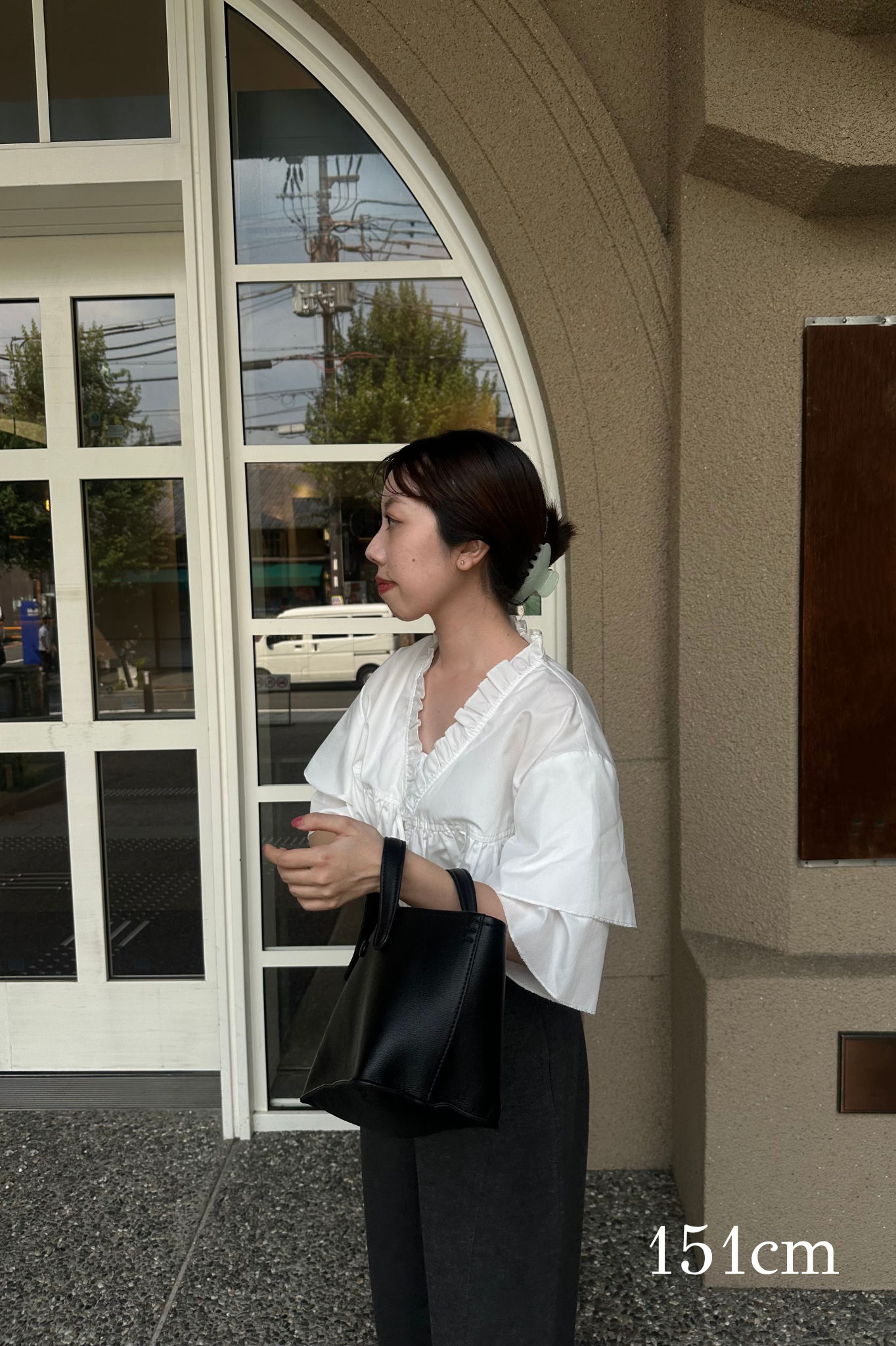 v frill line gather ribbon blouse