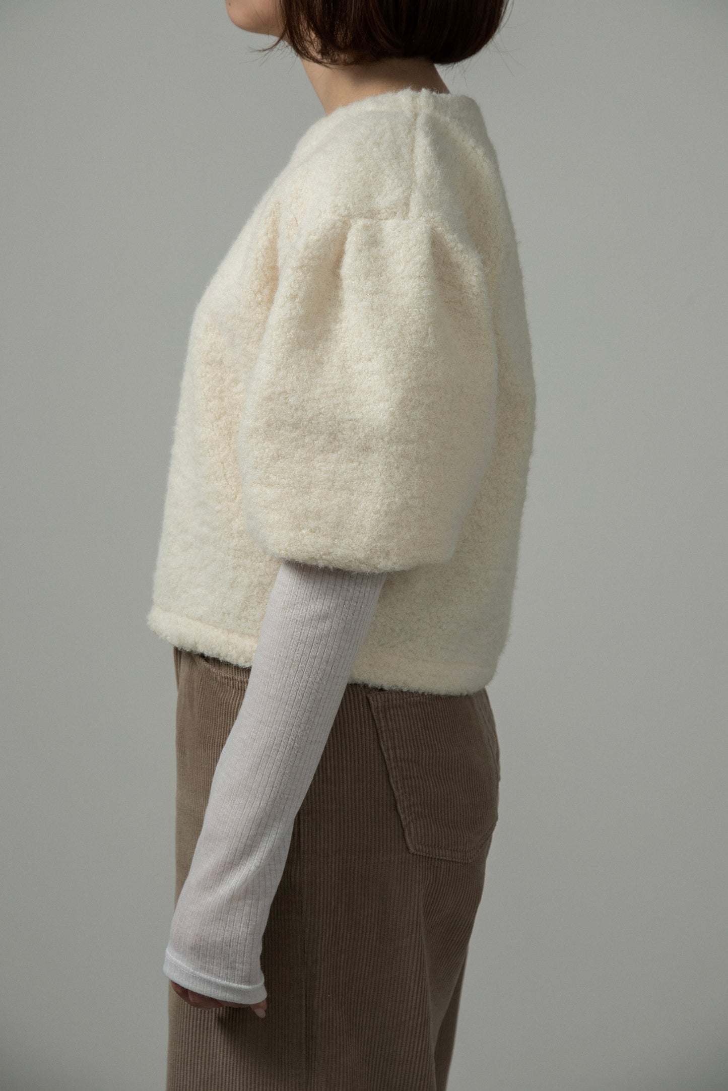 fluffy puff shoulder short tops