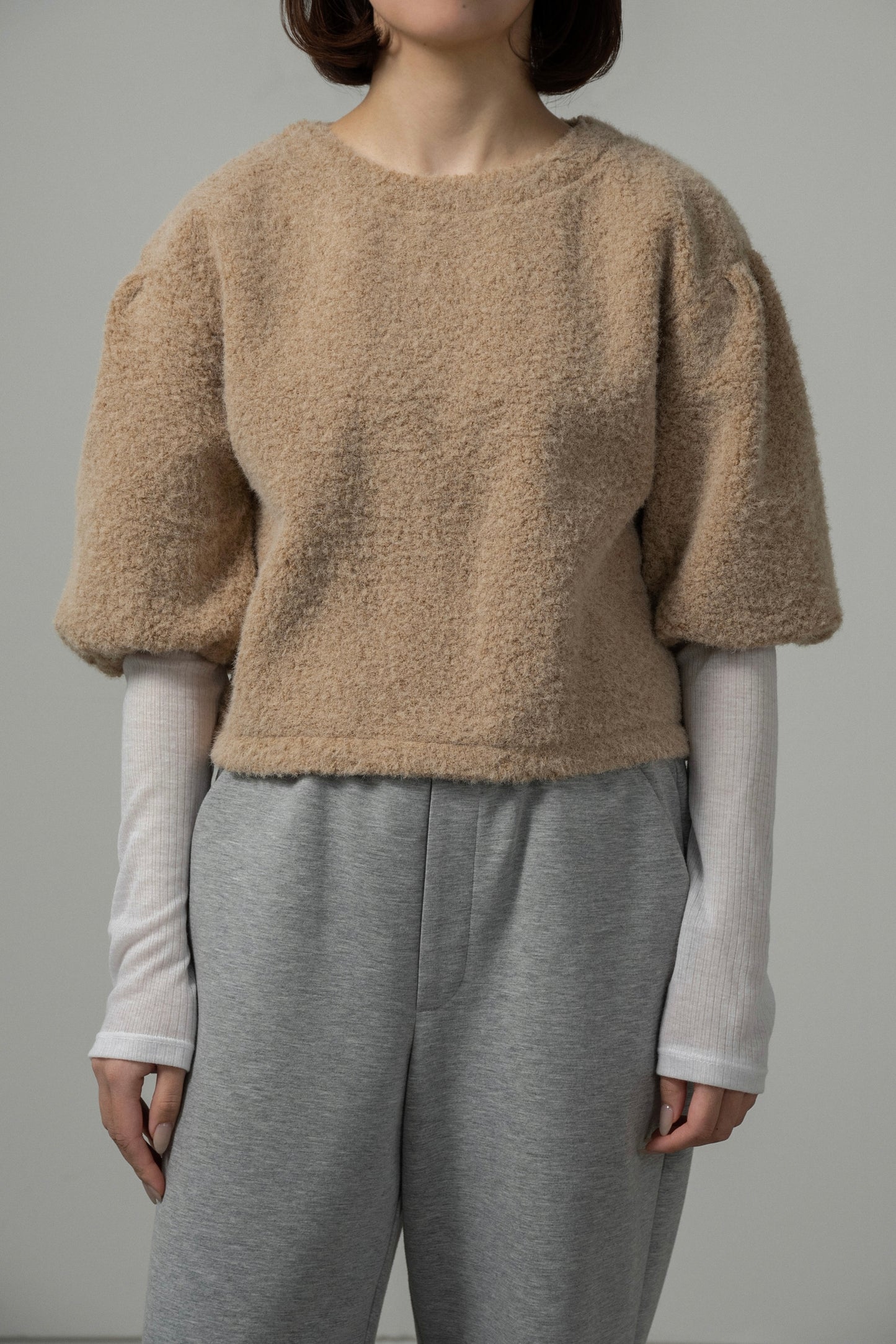 fluffy puff shoulder short tops