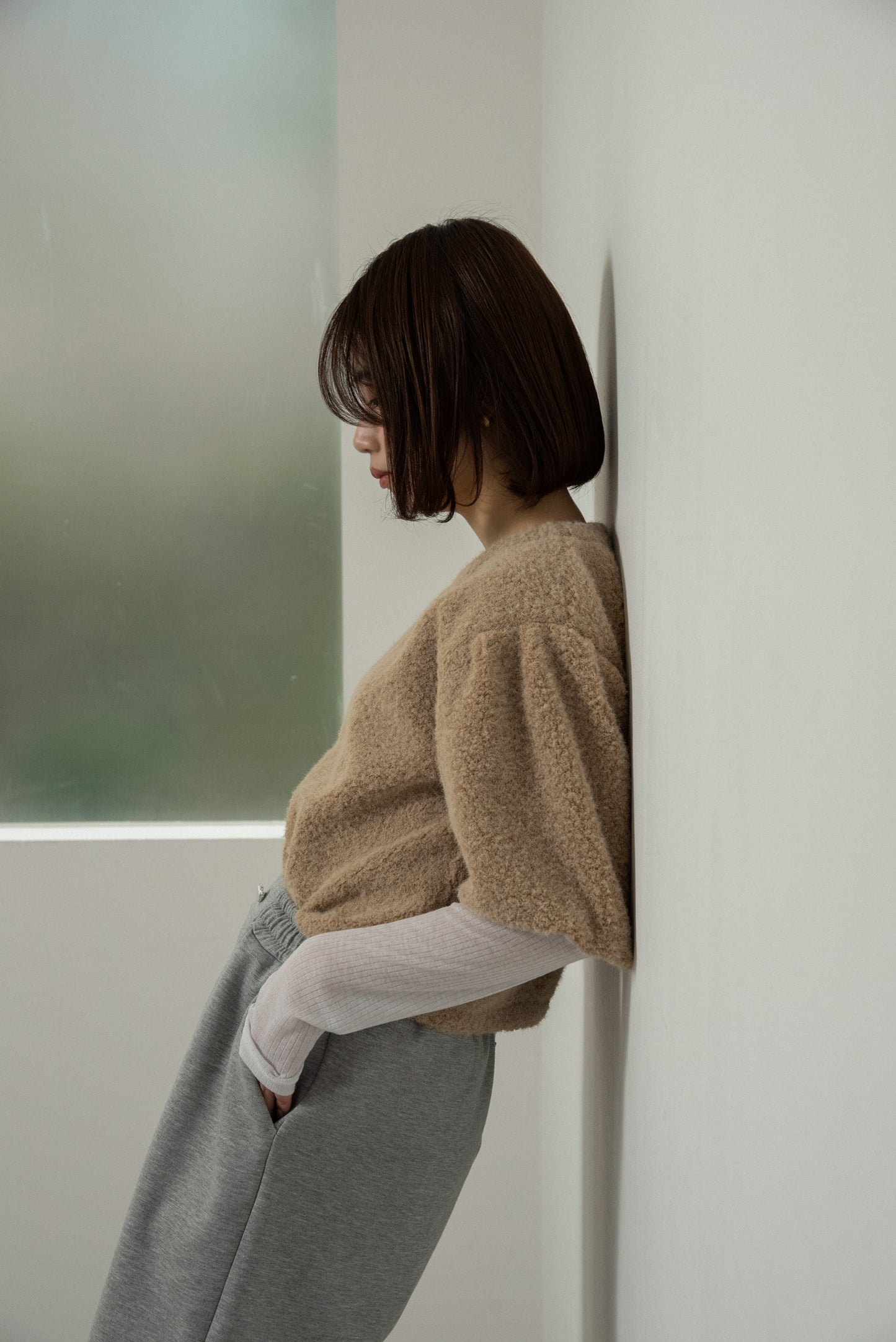 fluffy puff shoulder short tops