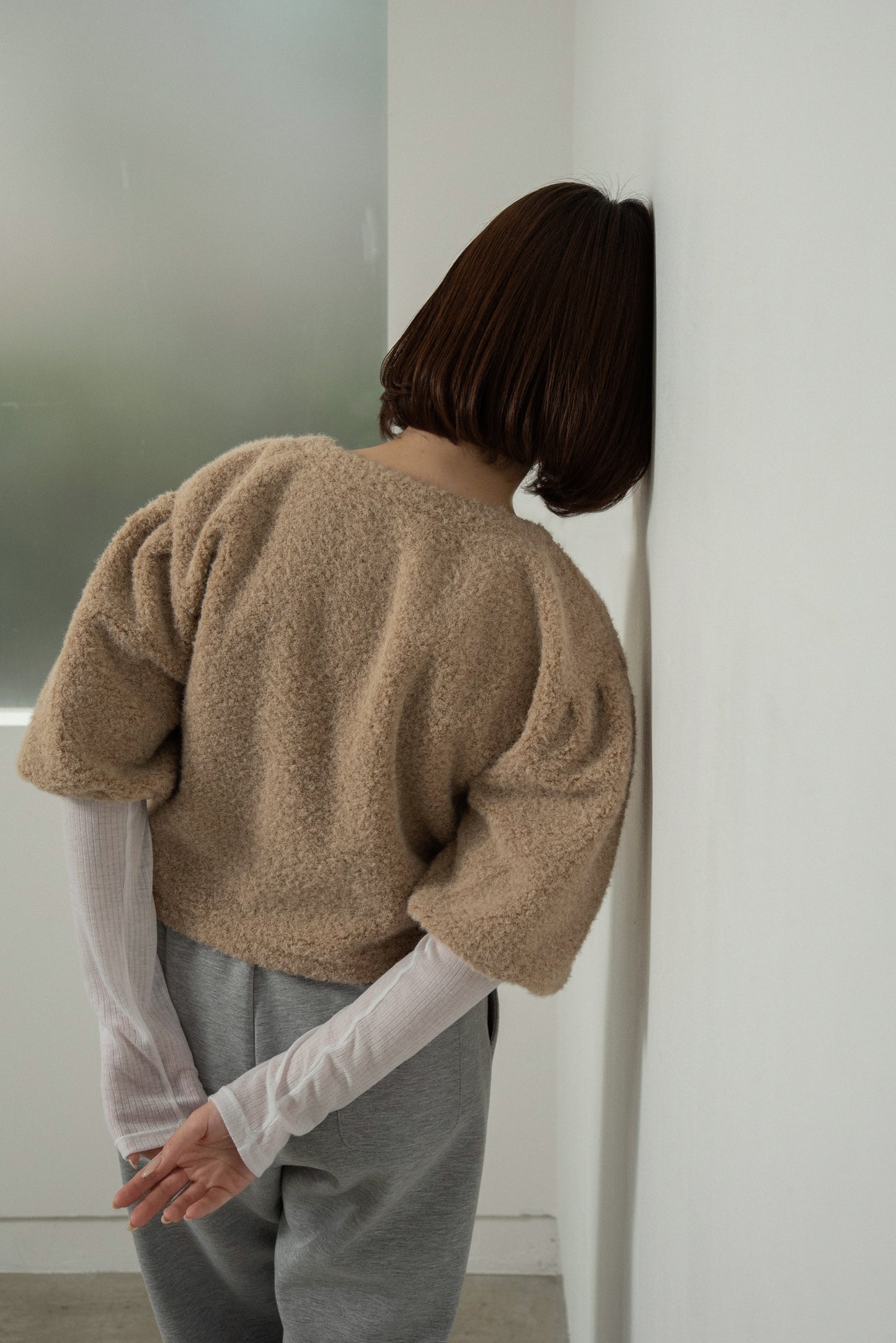 fluffy puff shoulder short tops